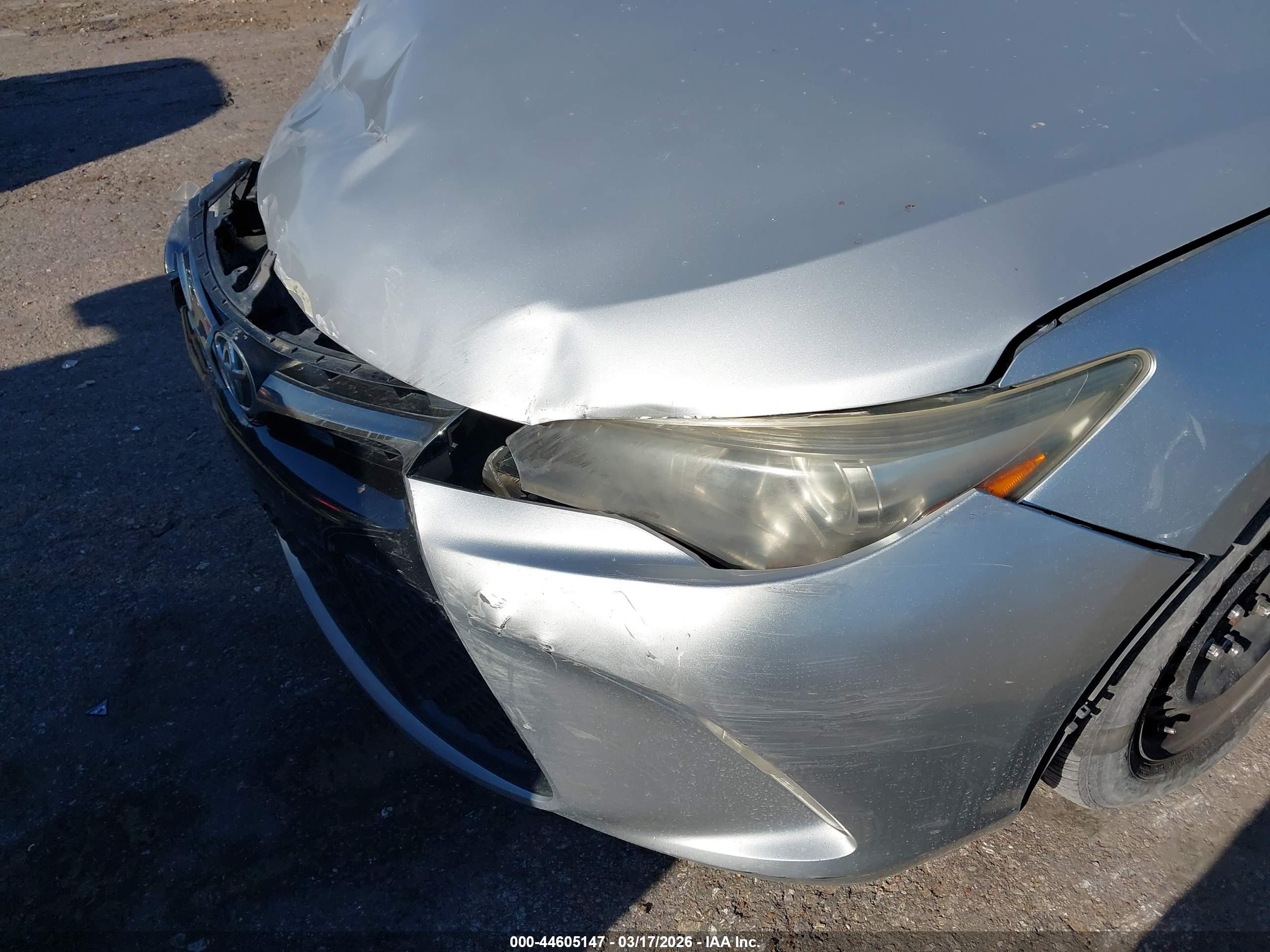 TOYOTA CAMRY image 6