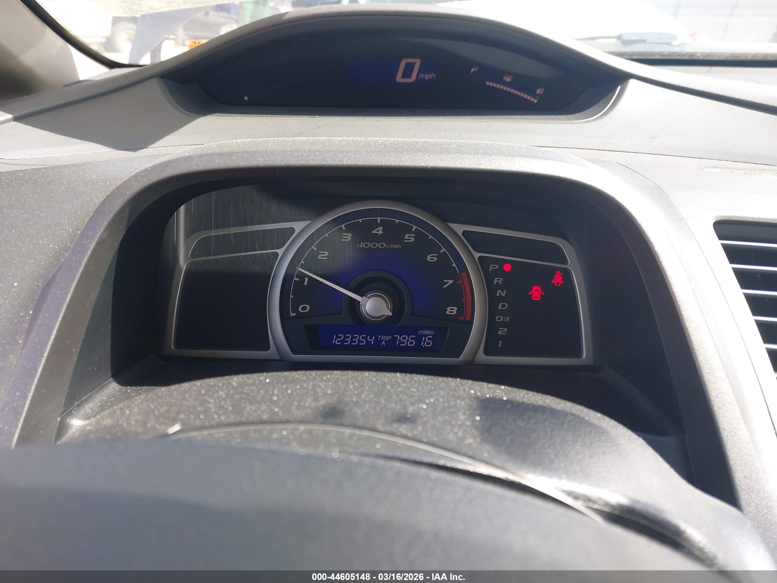 HONDA CIVIC image 7