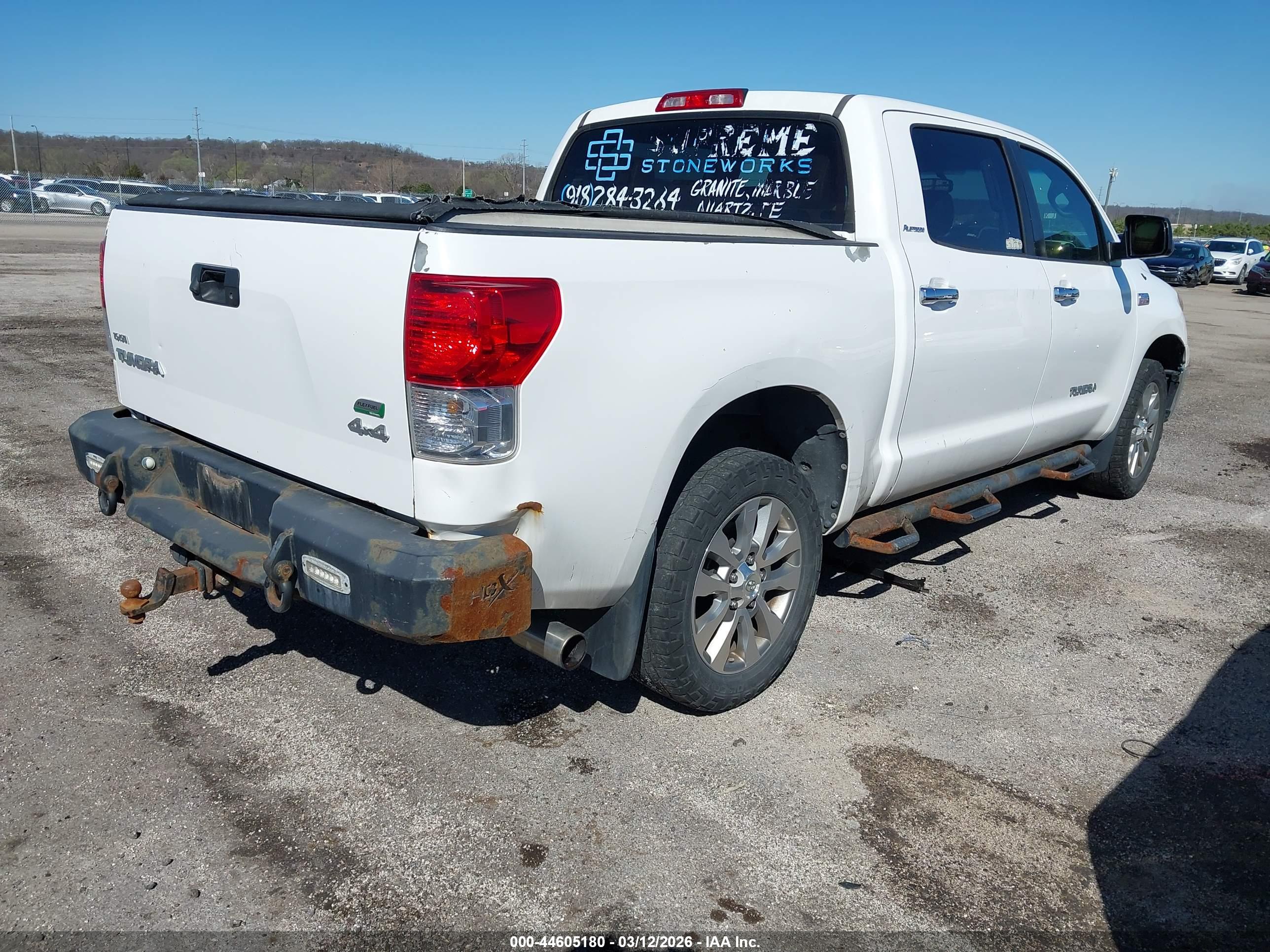 TOYOTA TUNDRA image 4