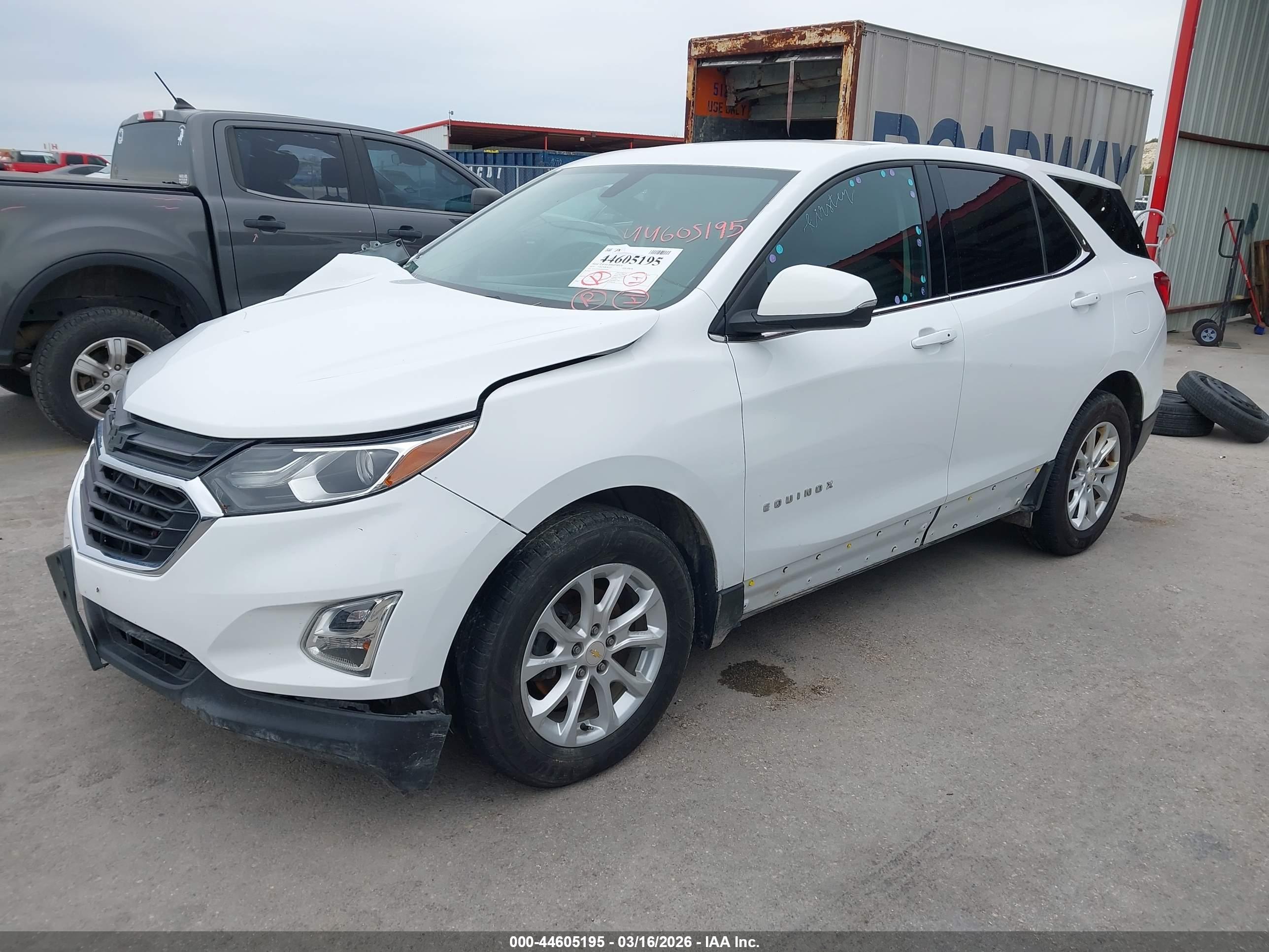 CHEVROLET EQUINOX image 2