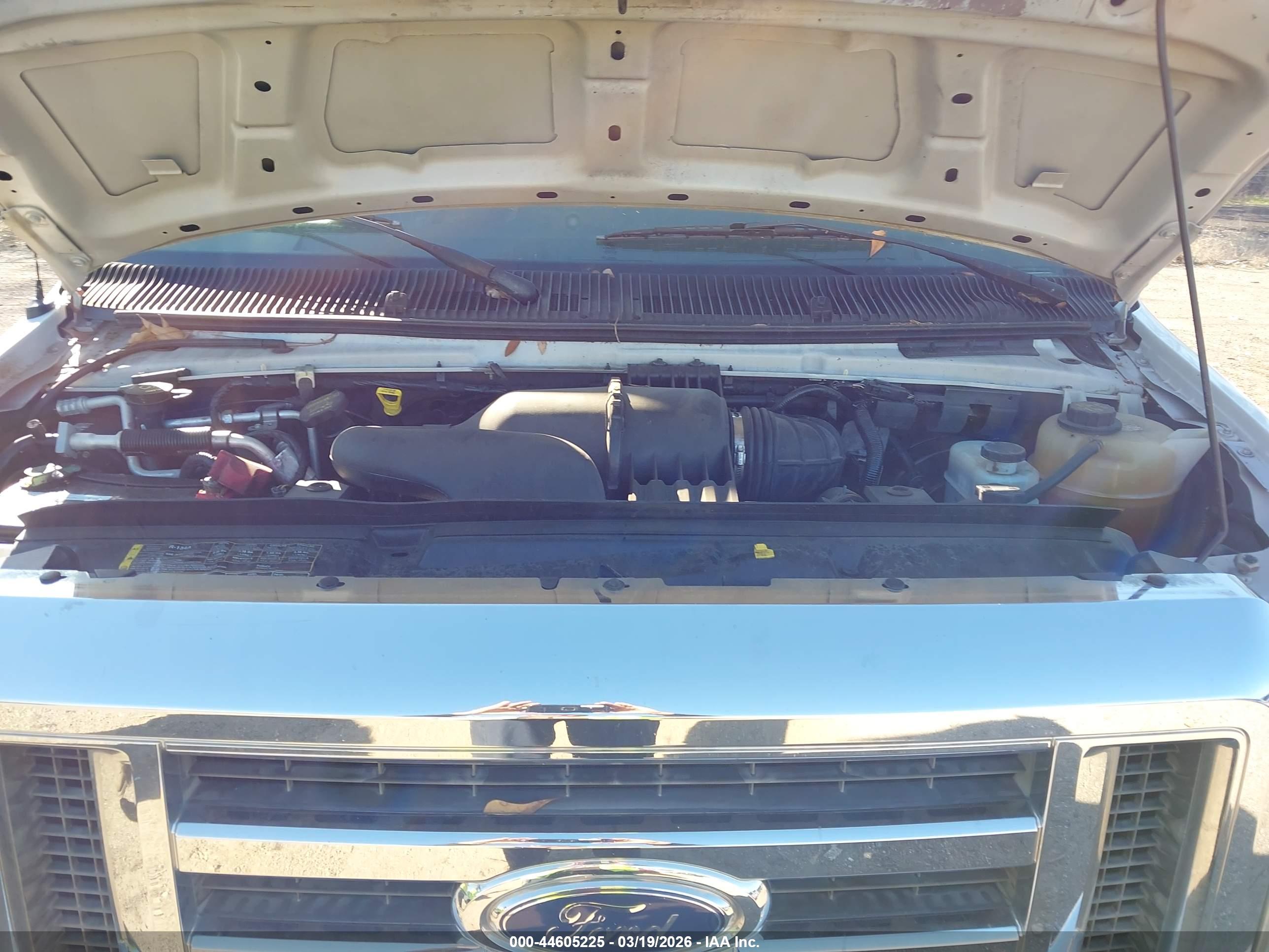 FORD E-350 image 10