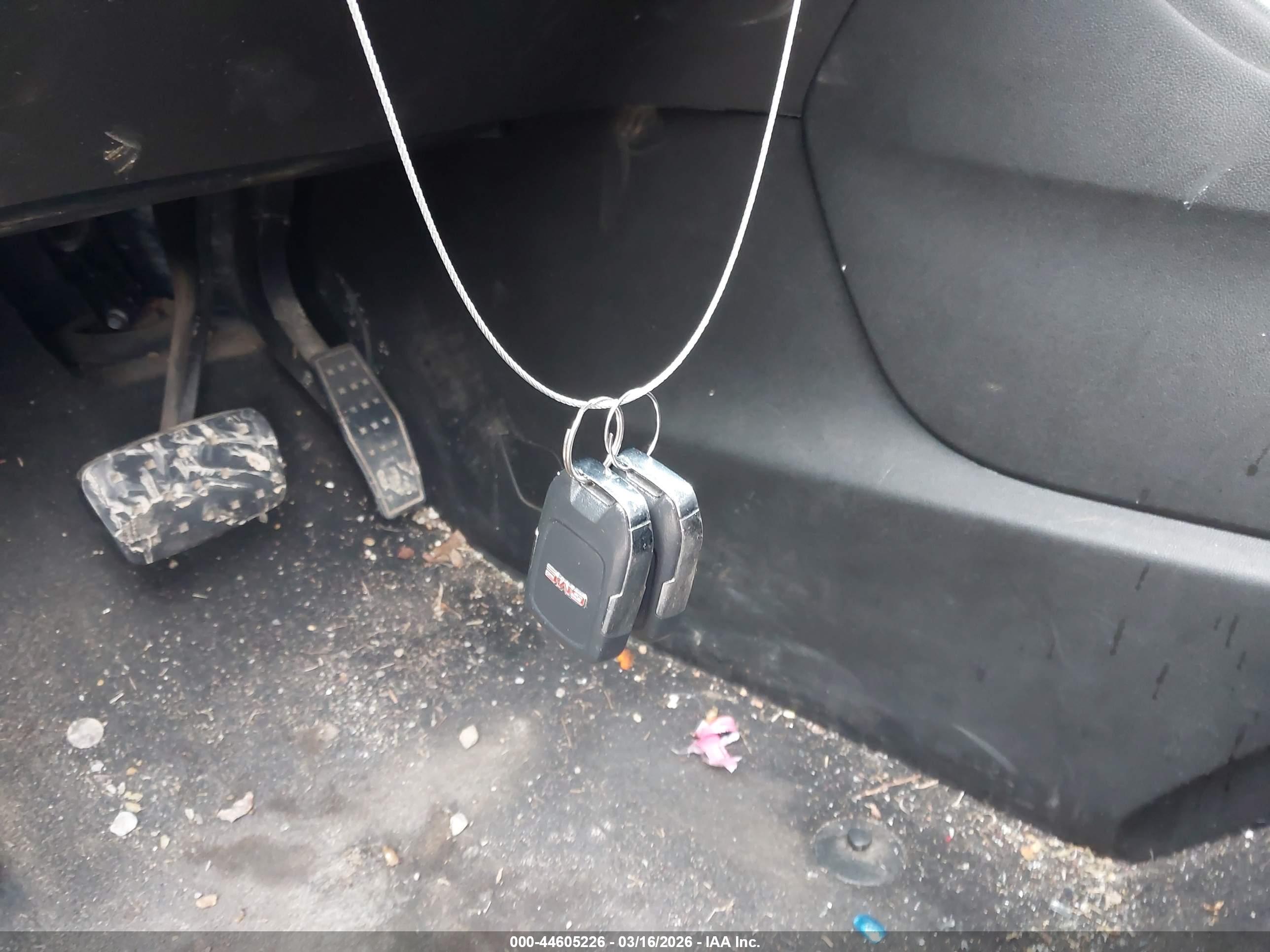 GMC ACADIA image 11