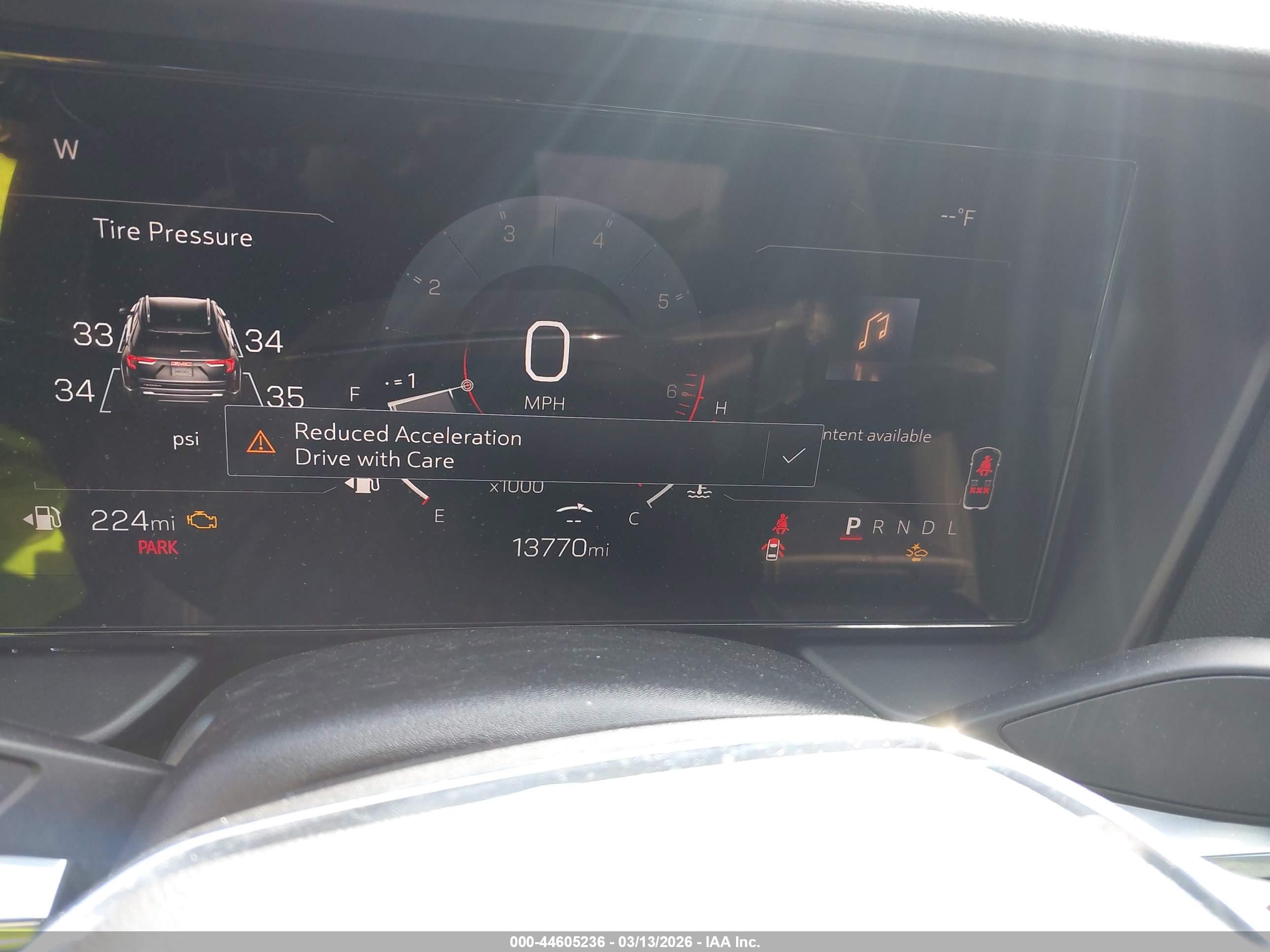 GMC TERRAIN image 7