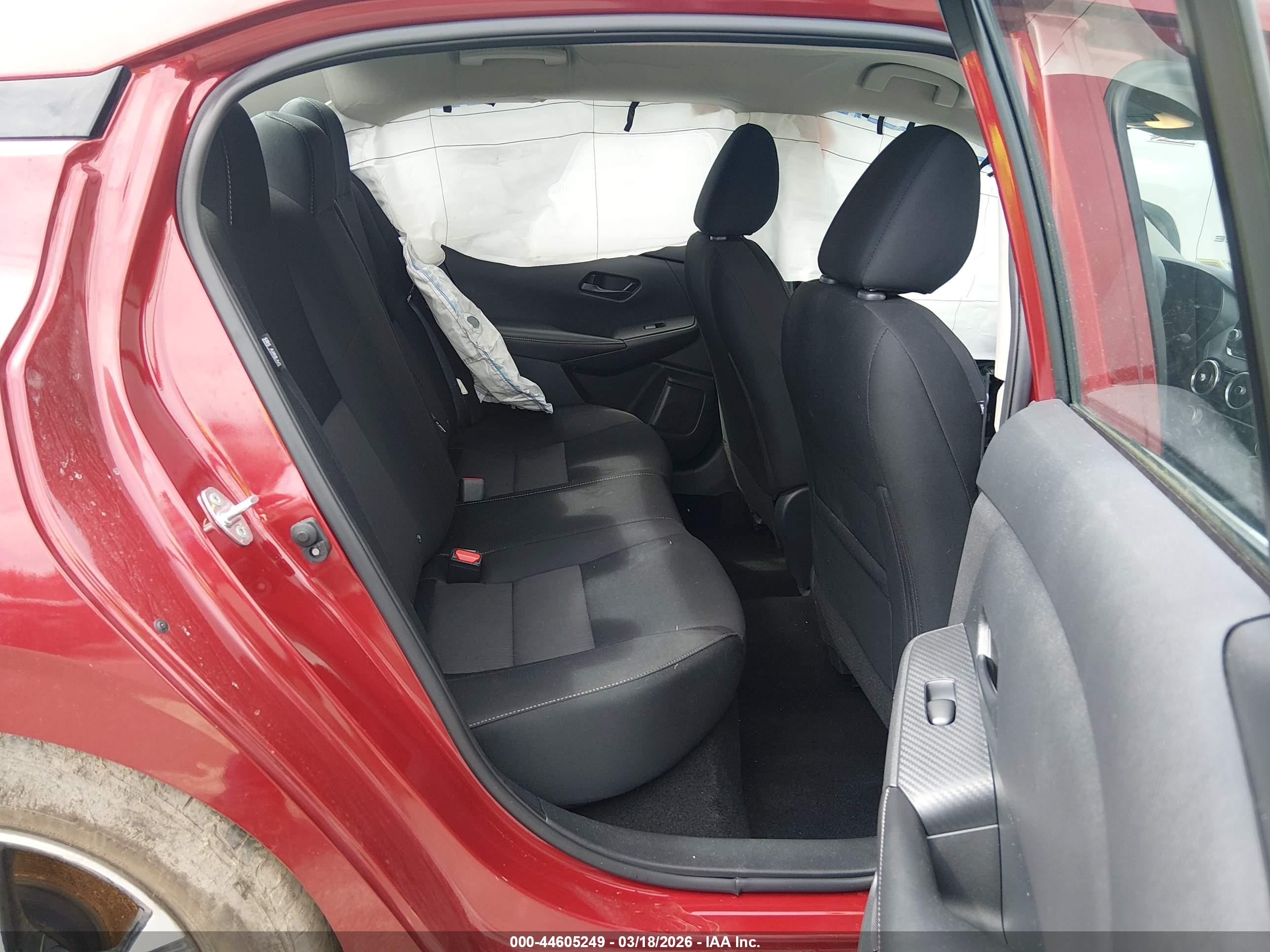 NISSAN SENTRA image 8