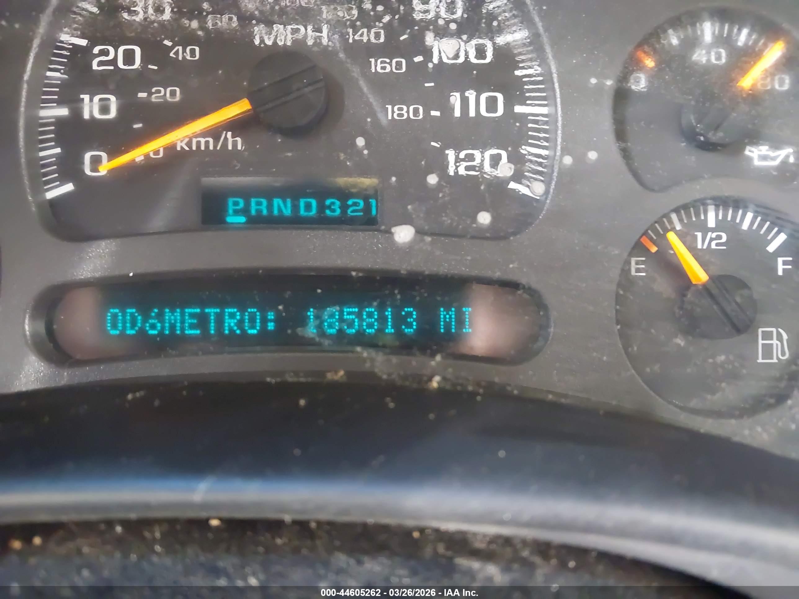 GMC YUKON image 7