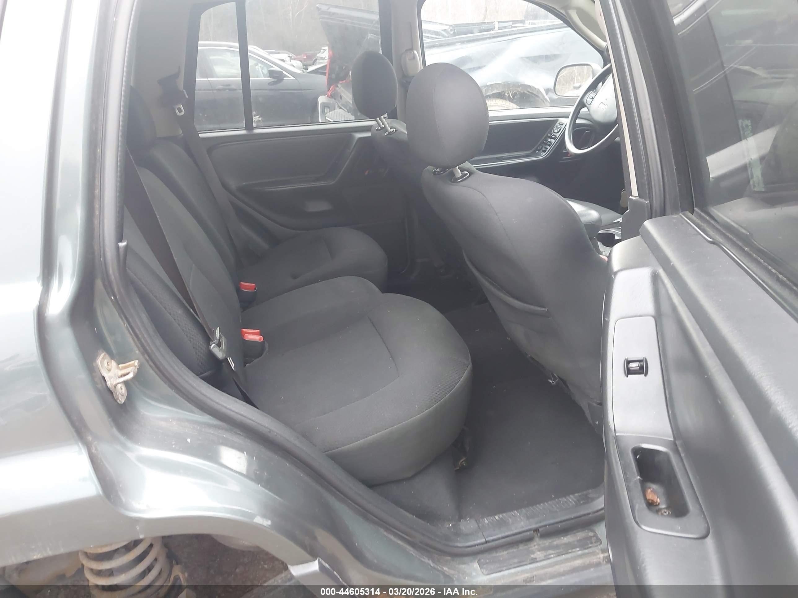 JEEP GRAND image 8