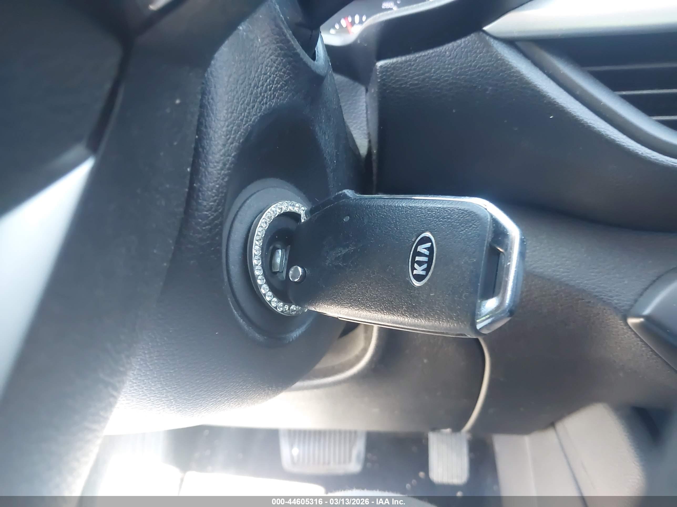 KIA FORTE image 11