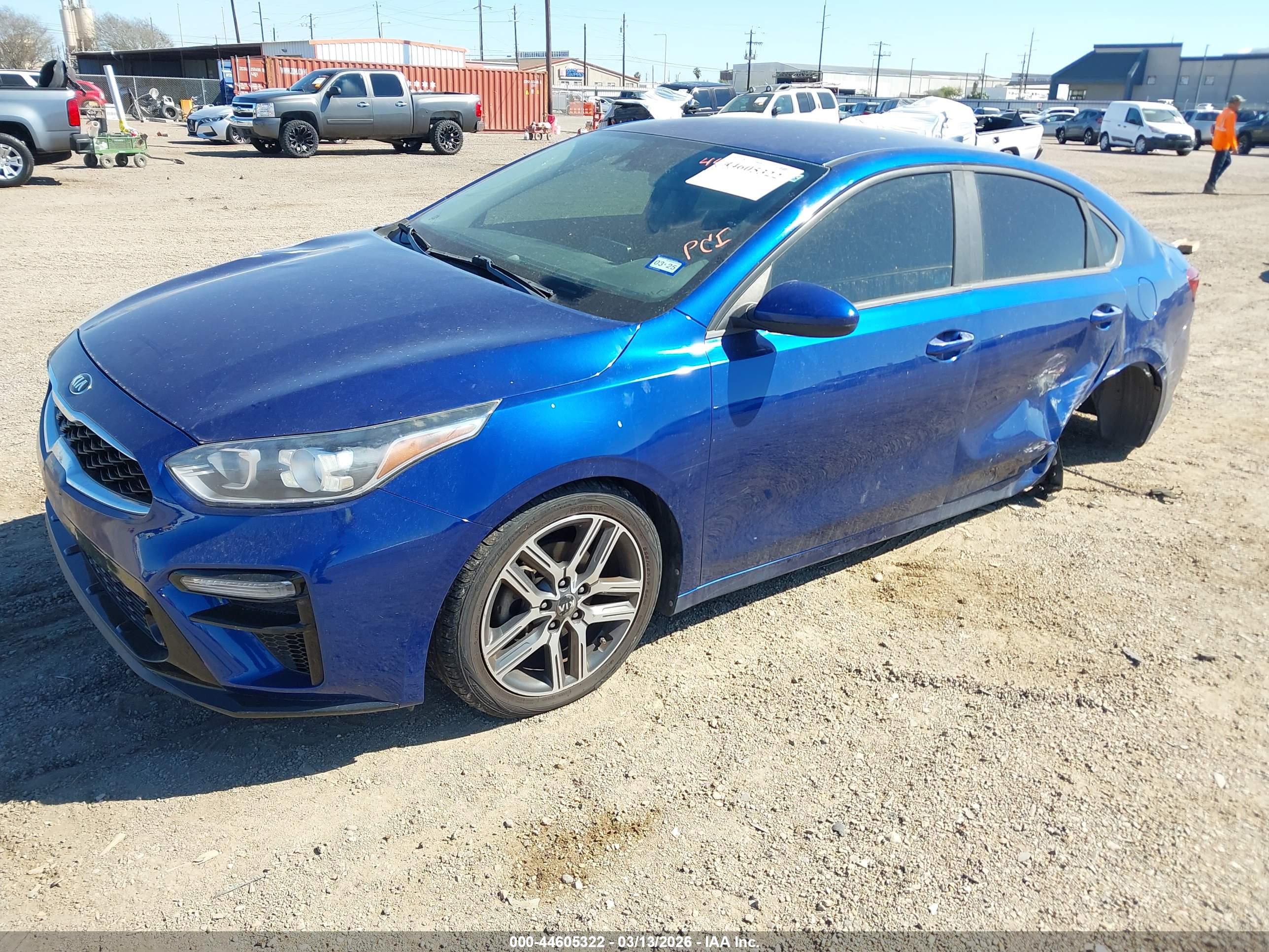 KIA FORTE image 2