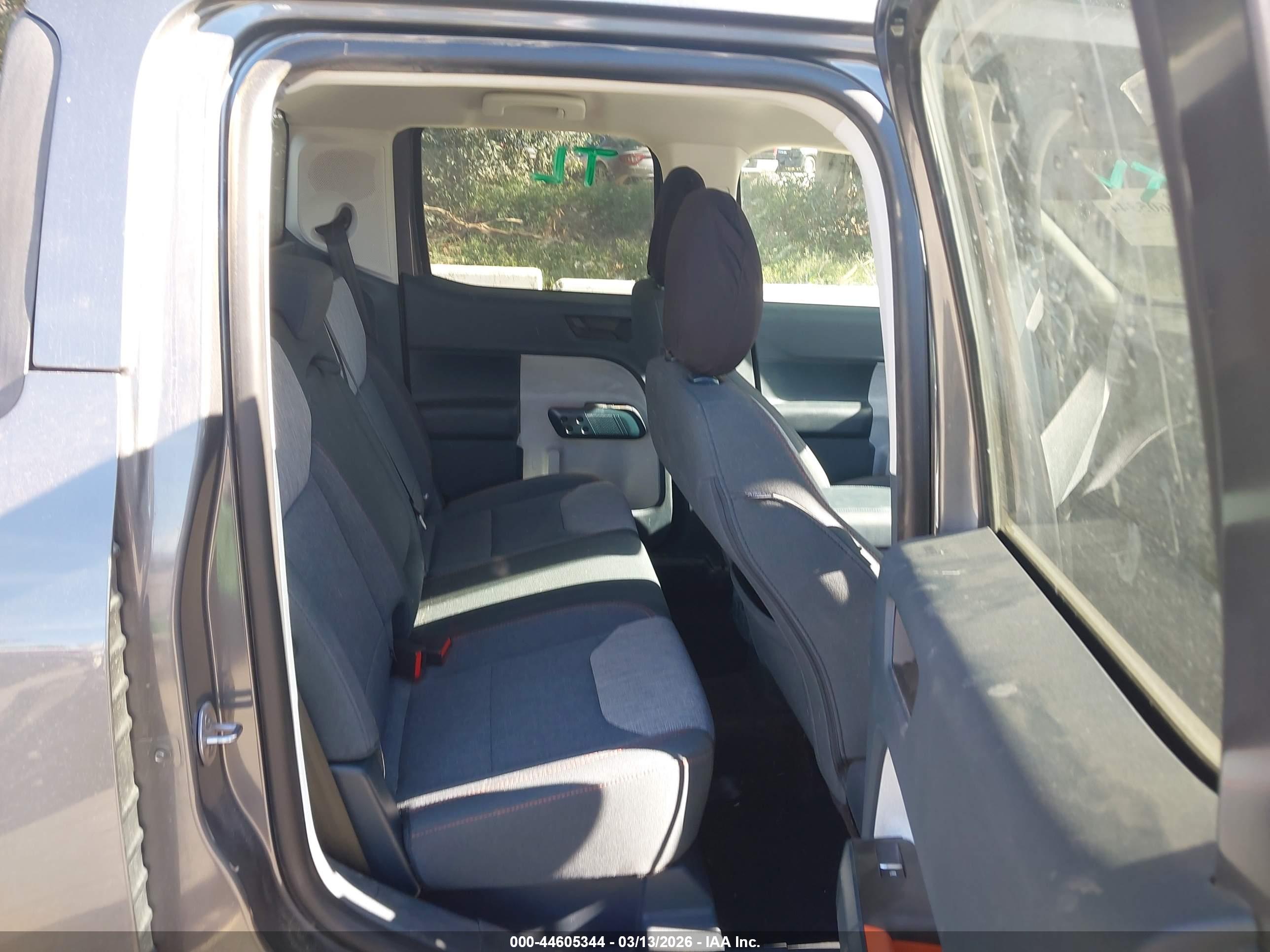 FORD MAVERICK image 8