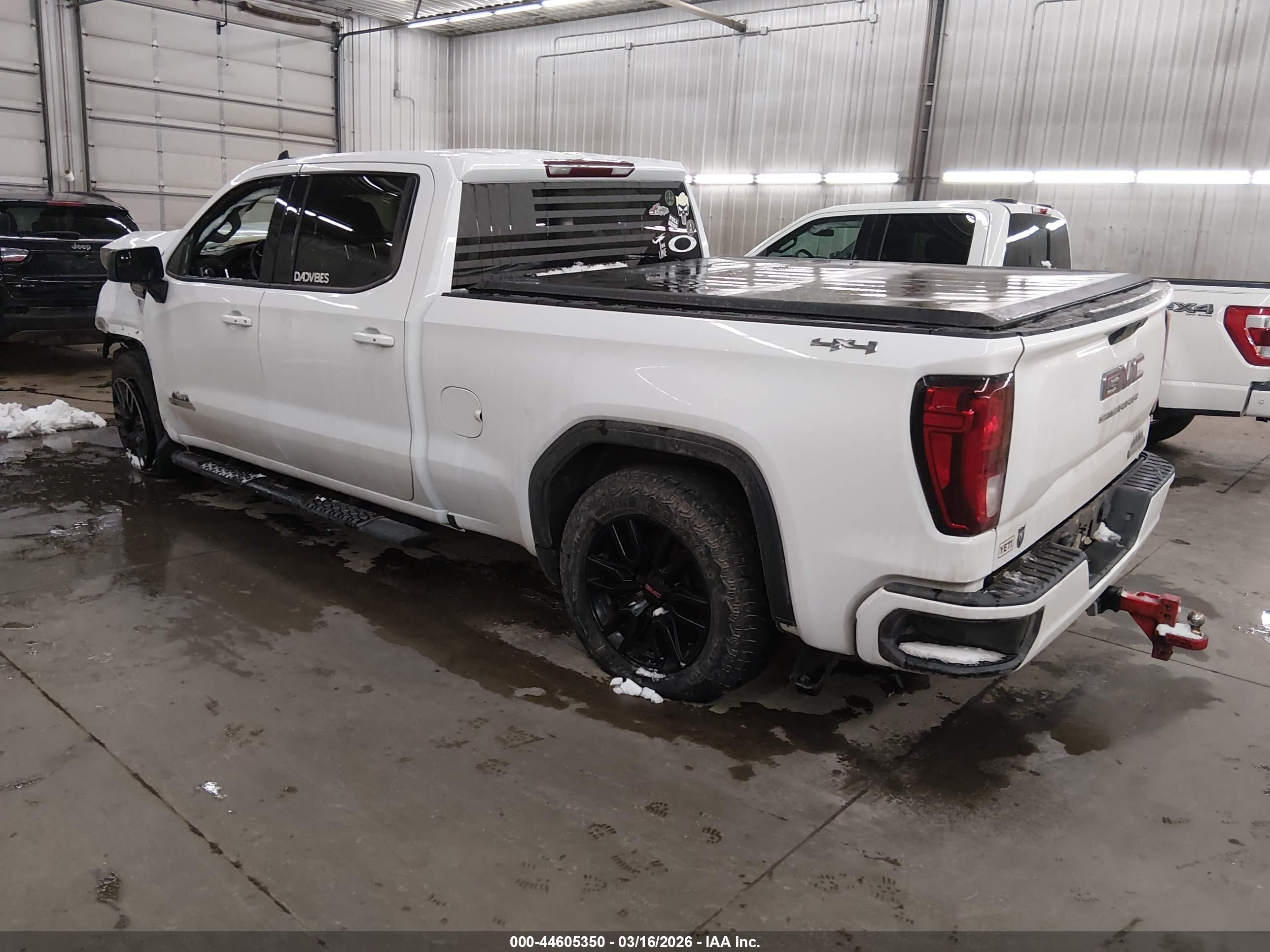 GMC SIERRA image 3