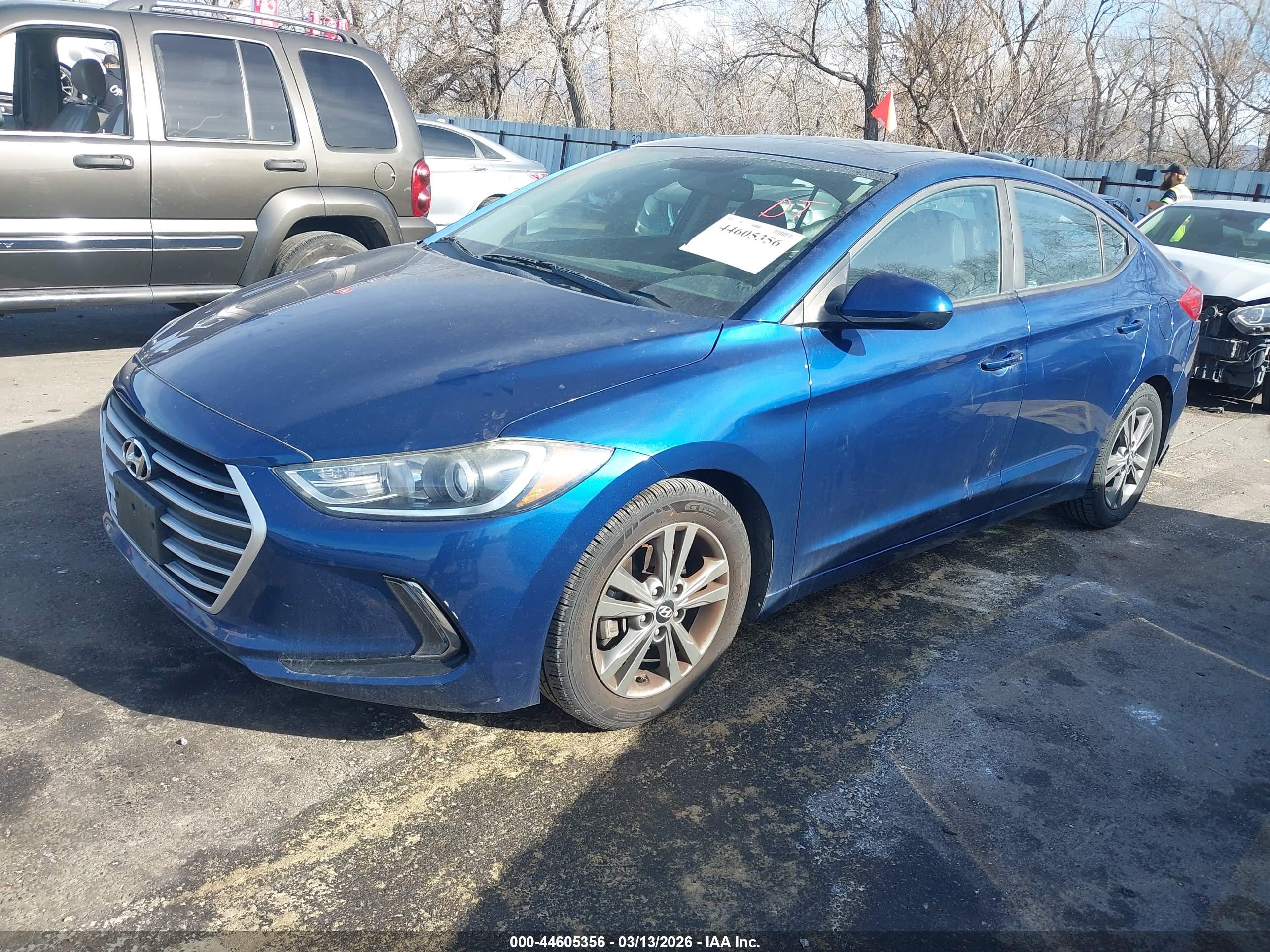 HYUNDAI ELANTRA image 2