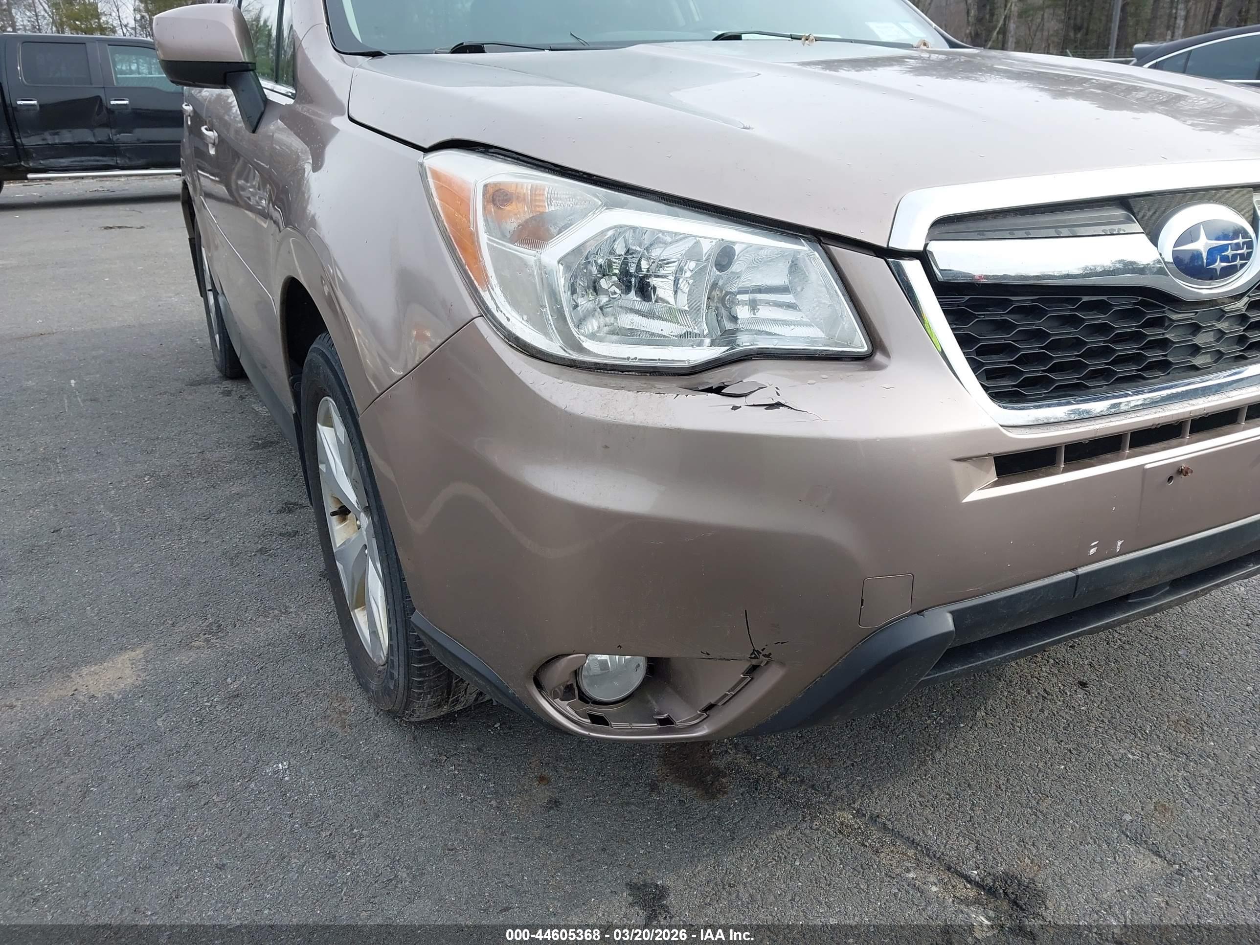 SUBARU FORESTER image 6