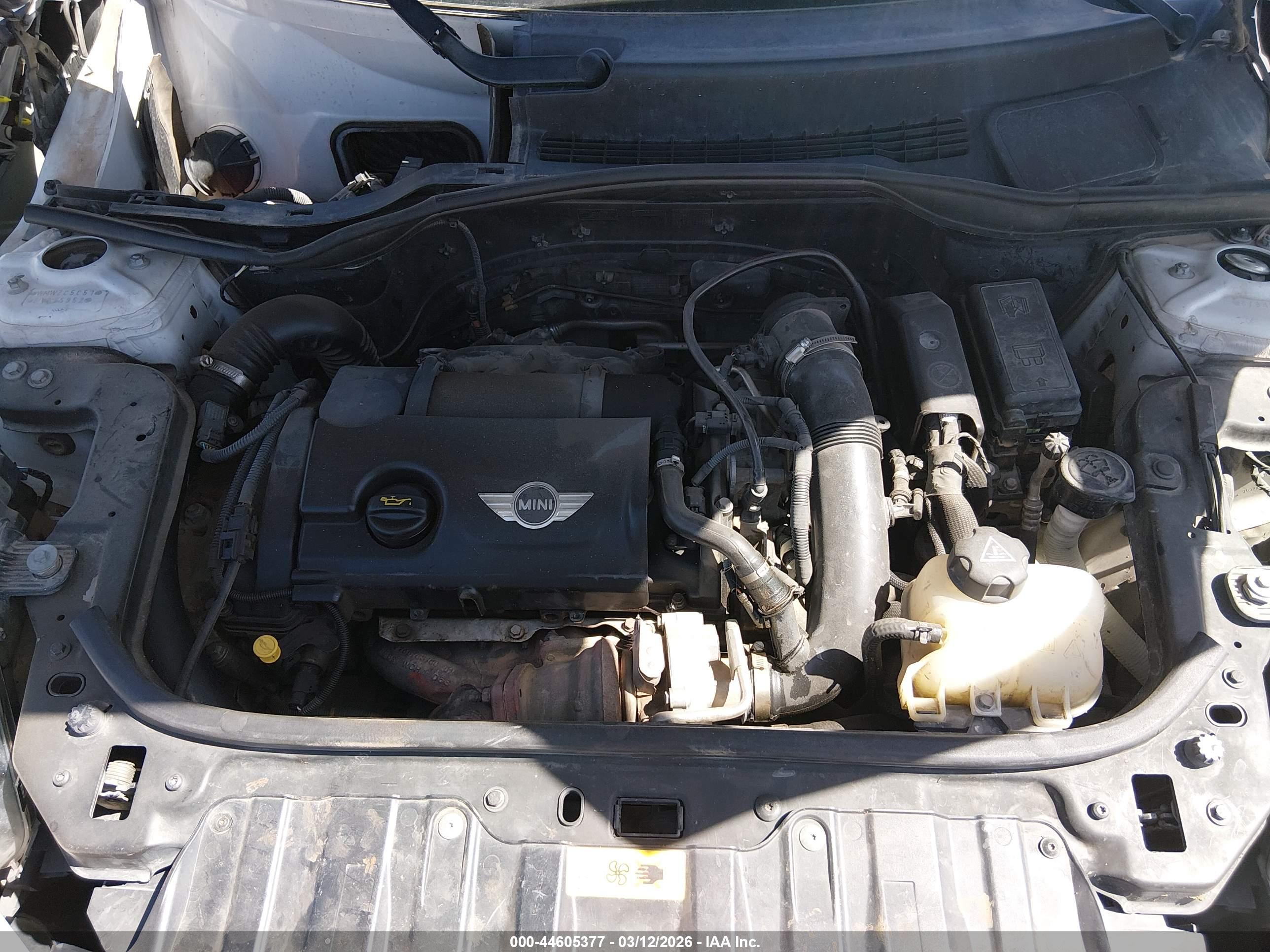 MINI COUNTRYMAN image 10