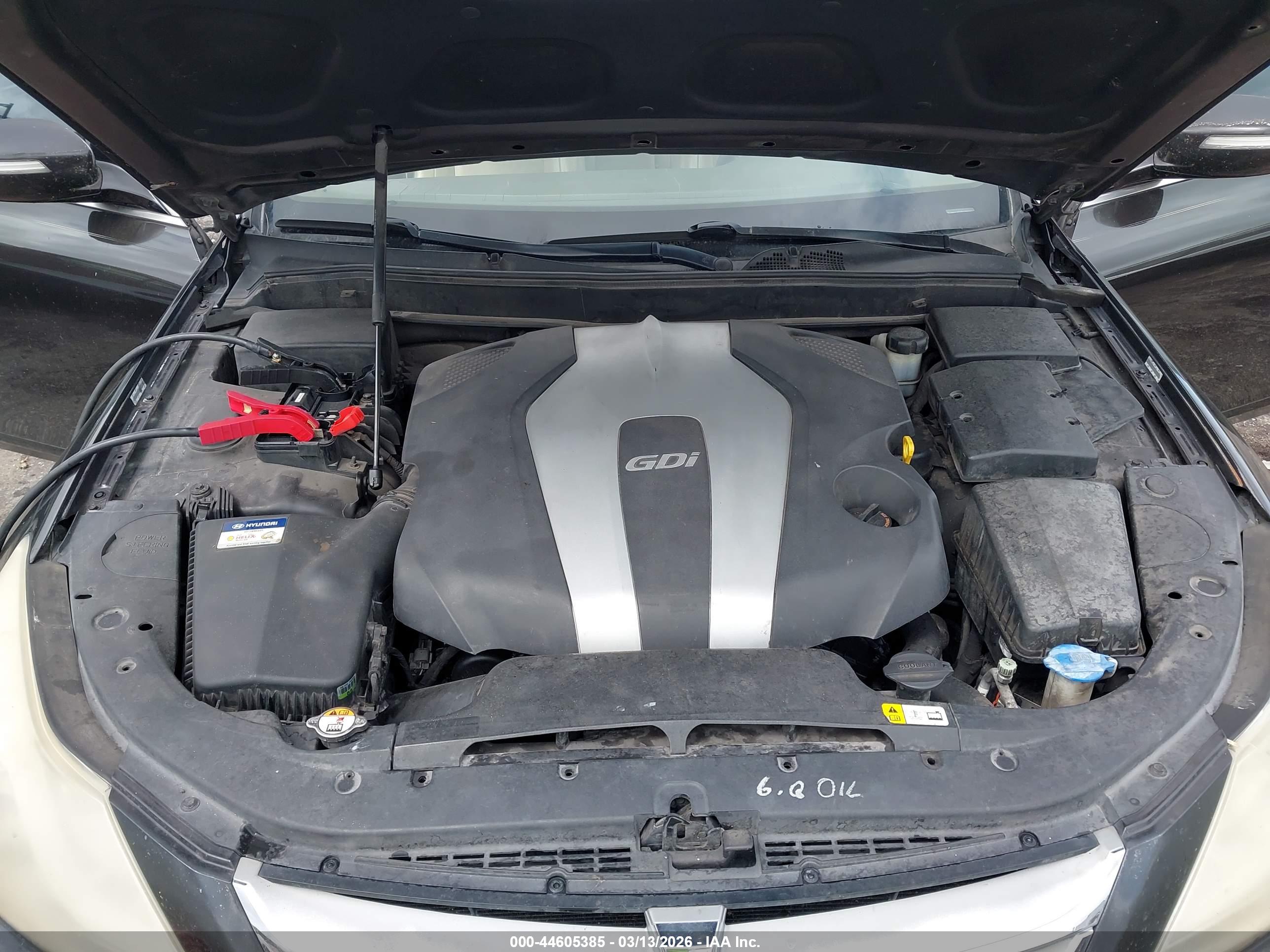 HYUNDAI GENESIS image 10