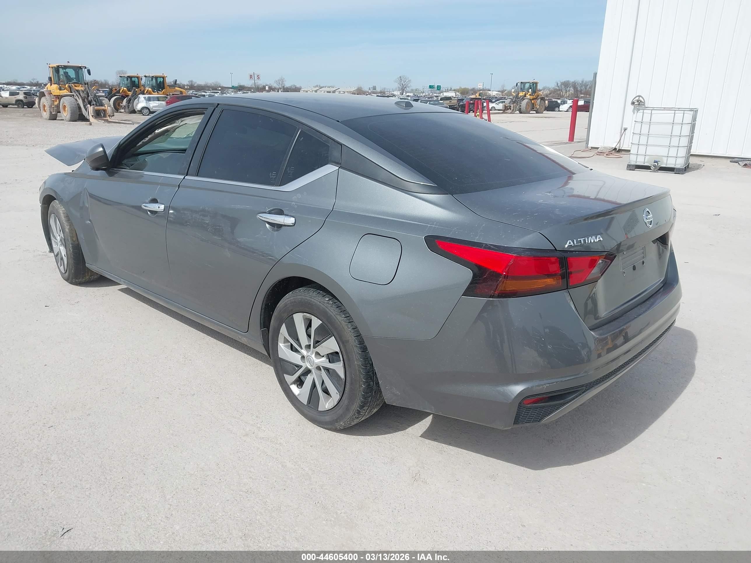 NISSAN ALTIMA image 3