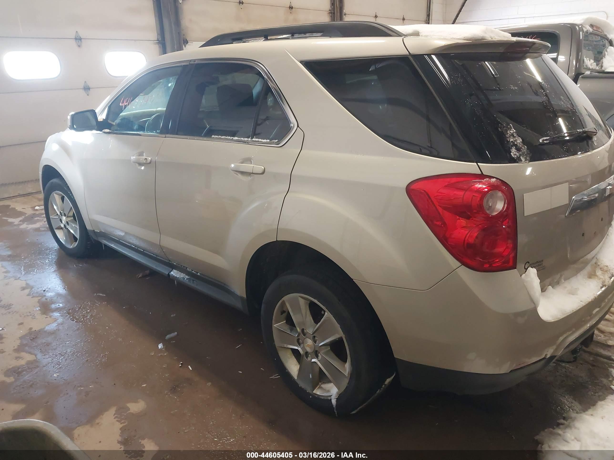 CHEVROLET EQUINOX image 3