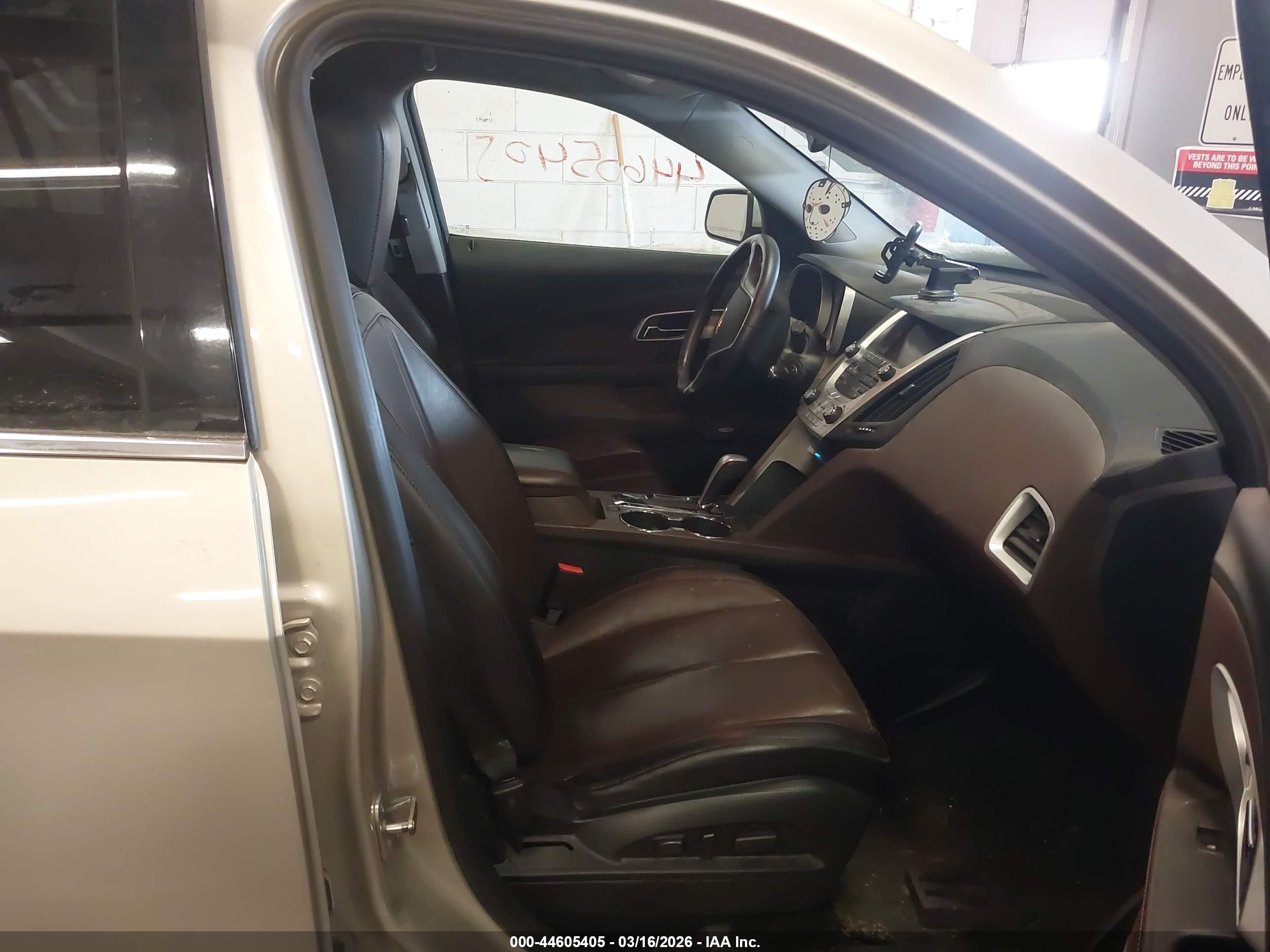 CHEVROLET EQUINOX image 5