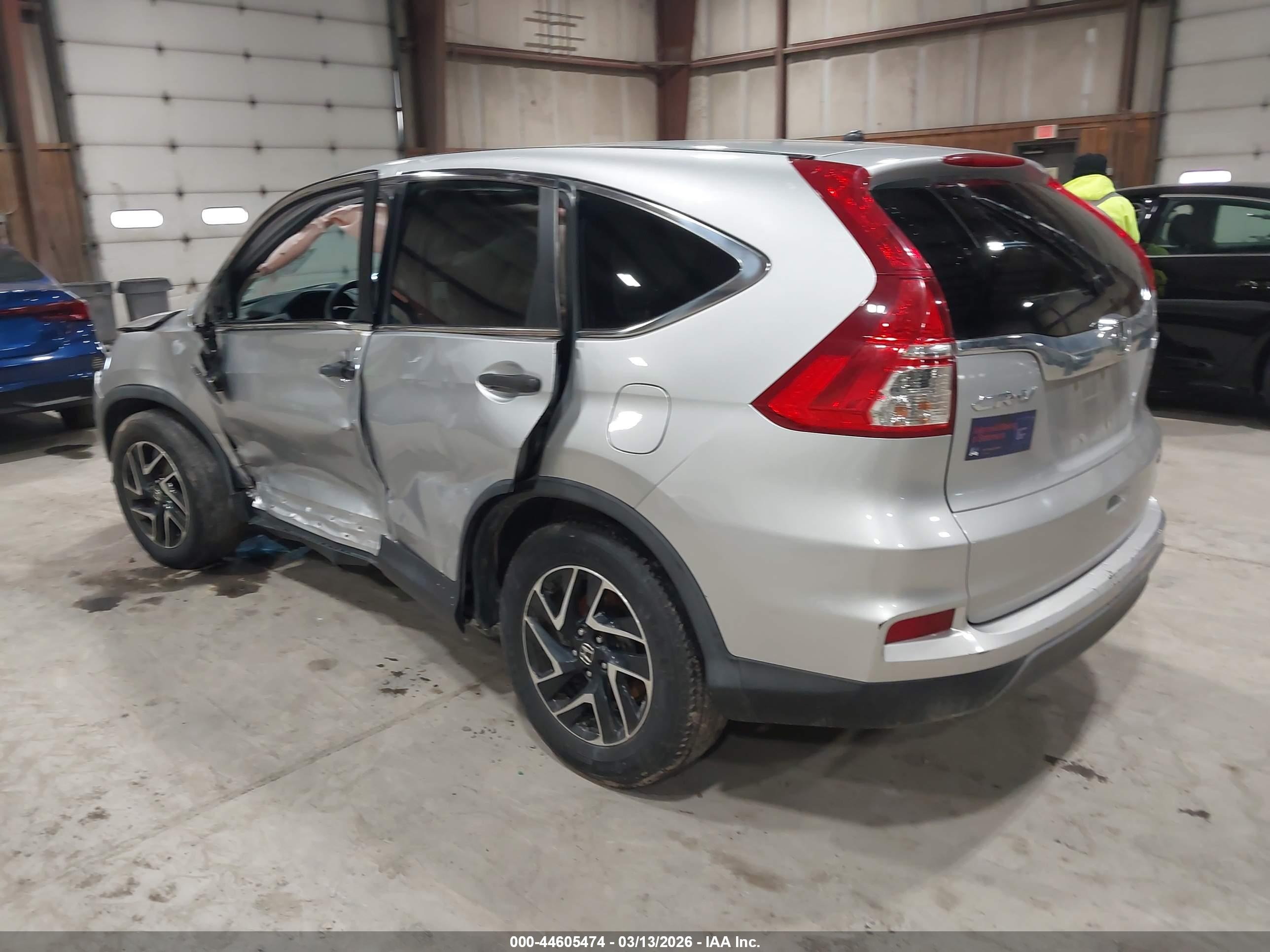 HONDA CR-V image 3