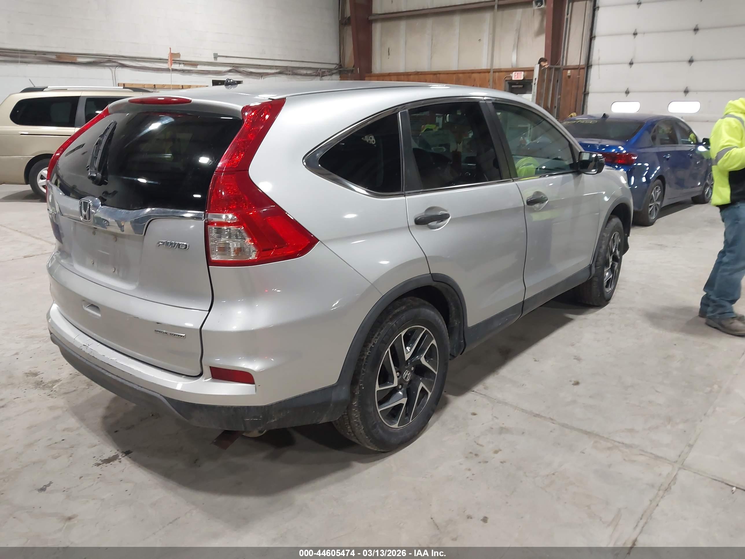 HONDA CR-V image 4