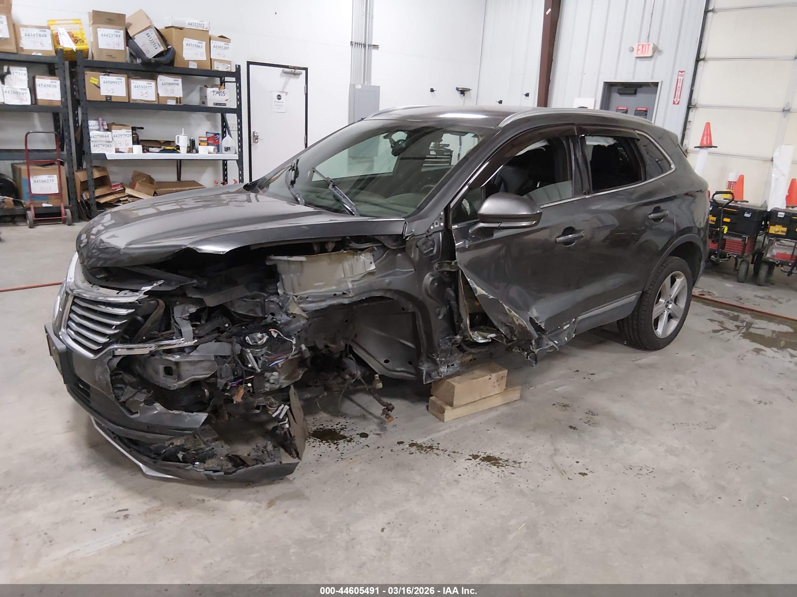 LINCOLN MKC image 2