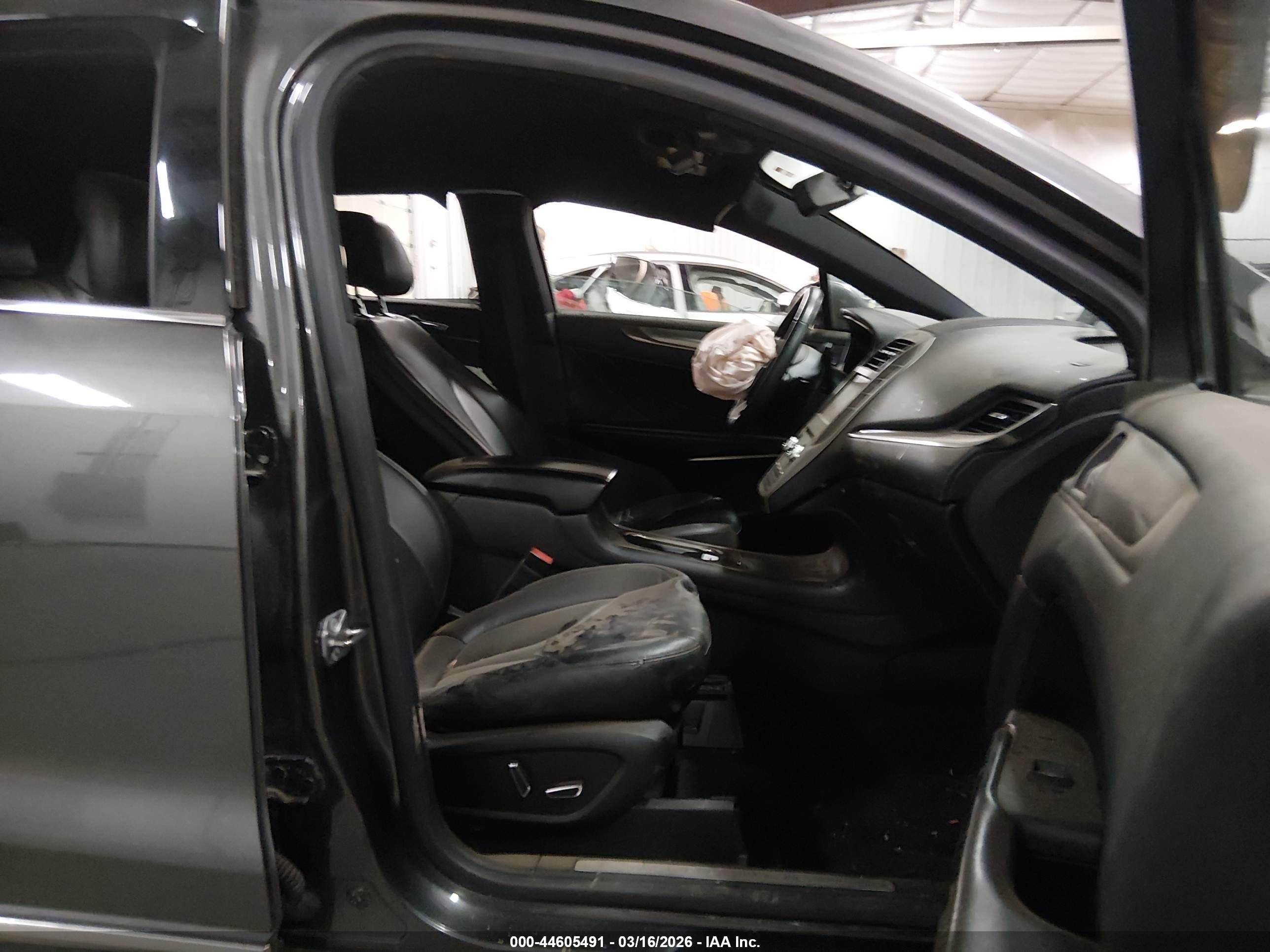 LINCOLN MKC image 5