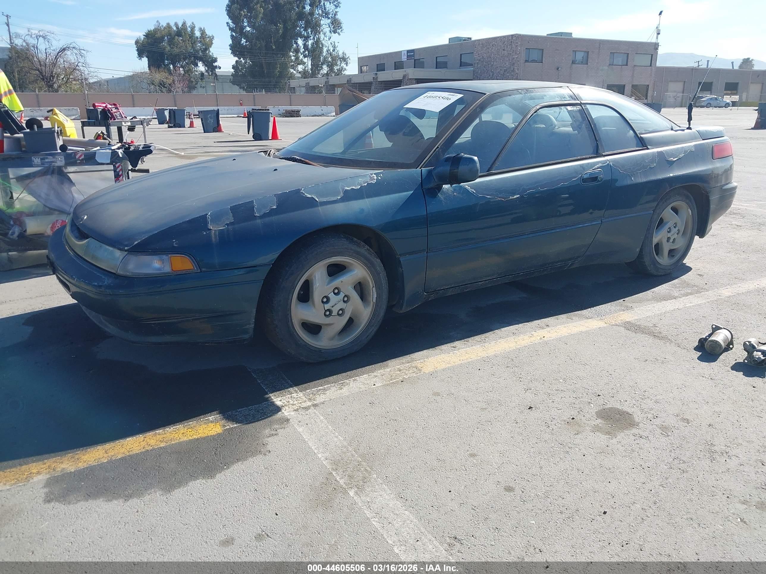 SUBARU SVX image 2