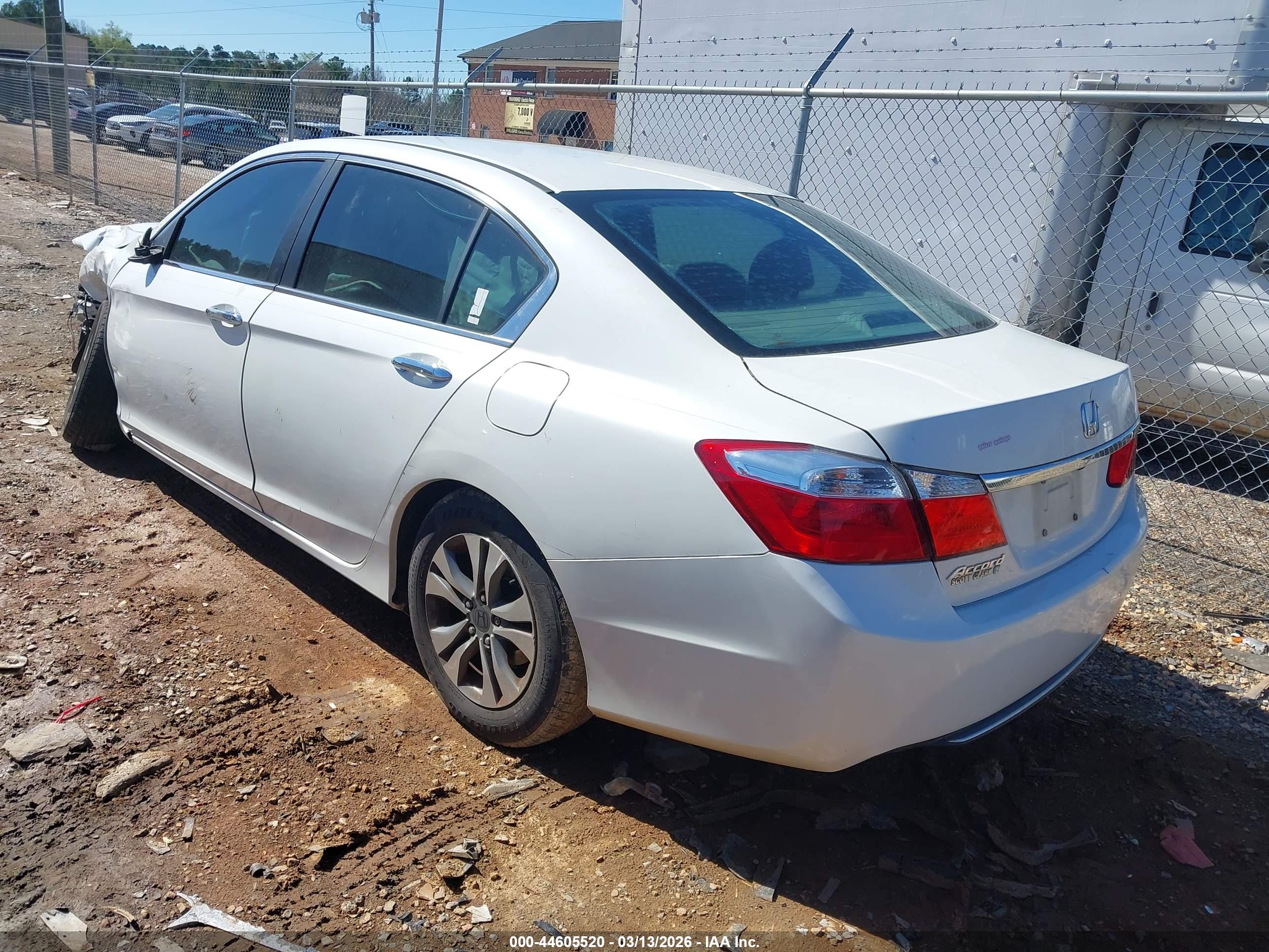 HONDA ACCORD image 3