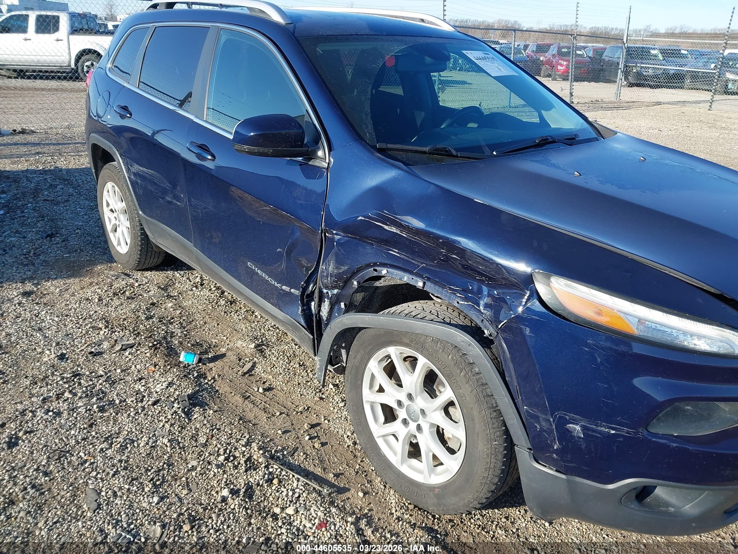 JEEP CHEROKEE image 6