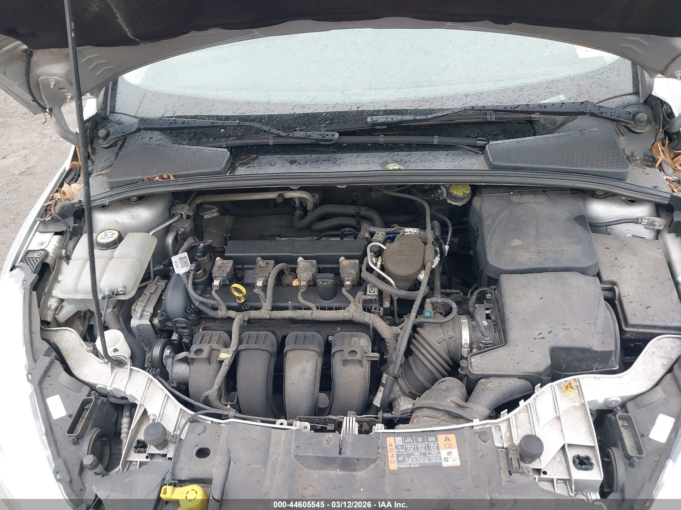 FORD FOCUS image 10