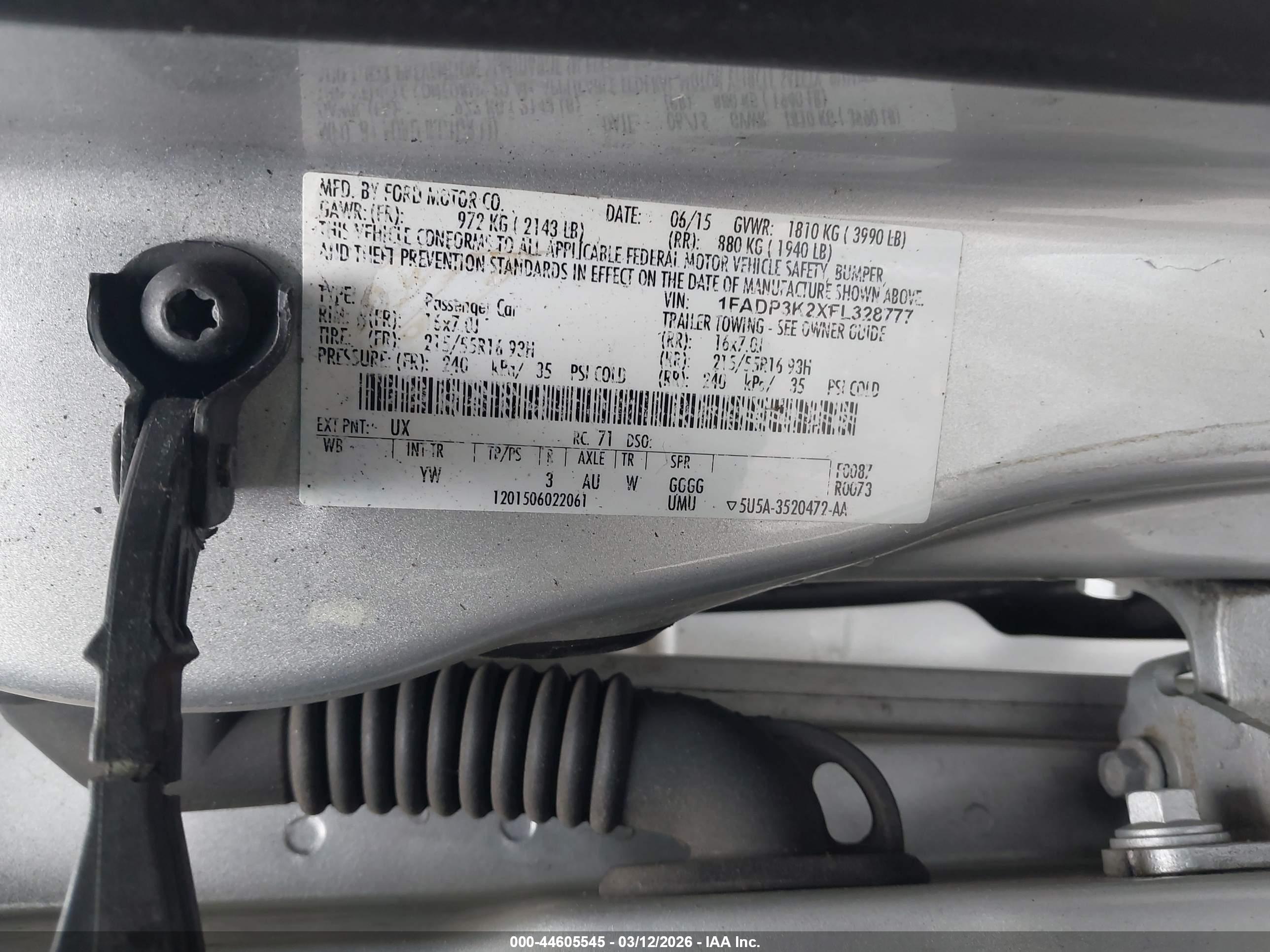FORD FOCUS image 9