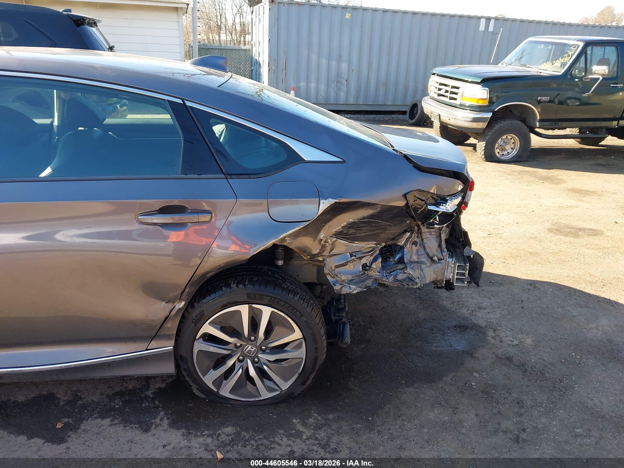 HONDA ACCORD image 6
