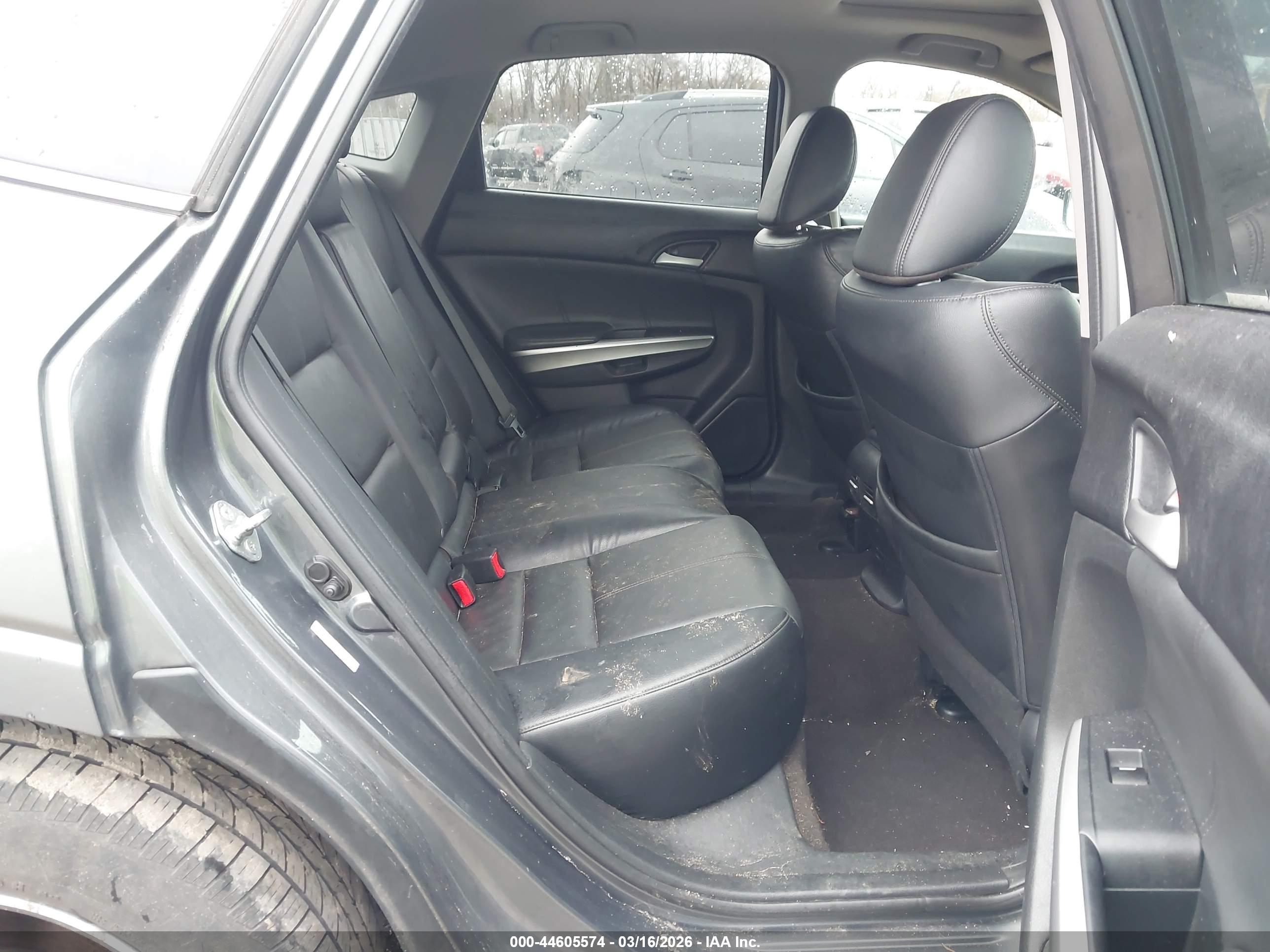 HONDA CROSSTOUR image 8