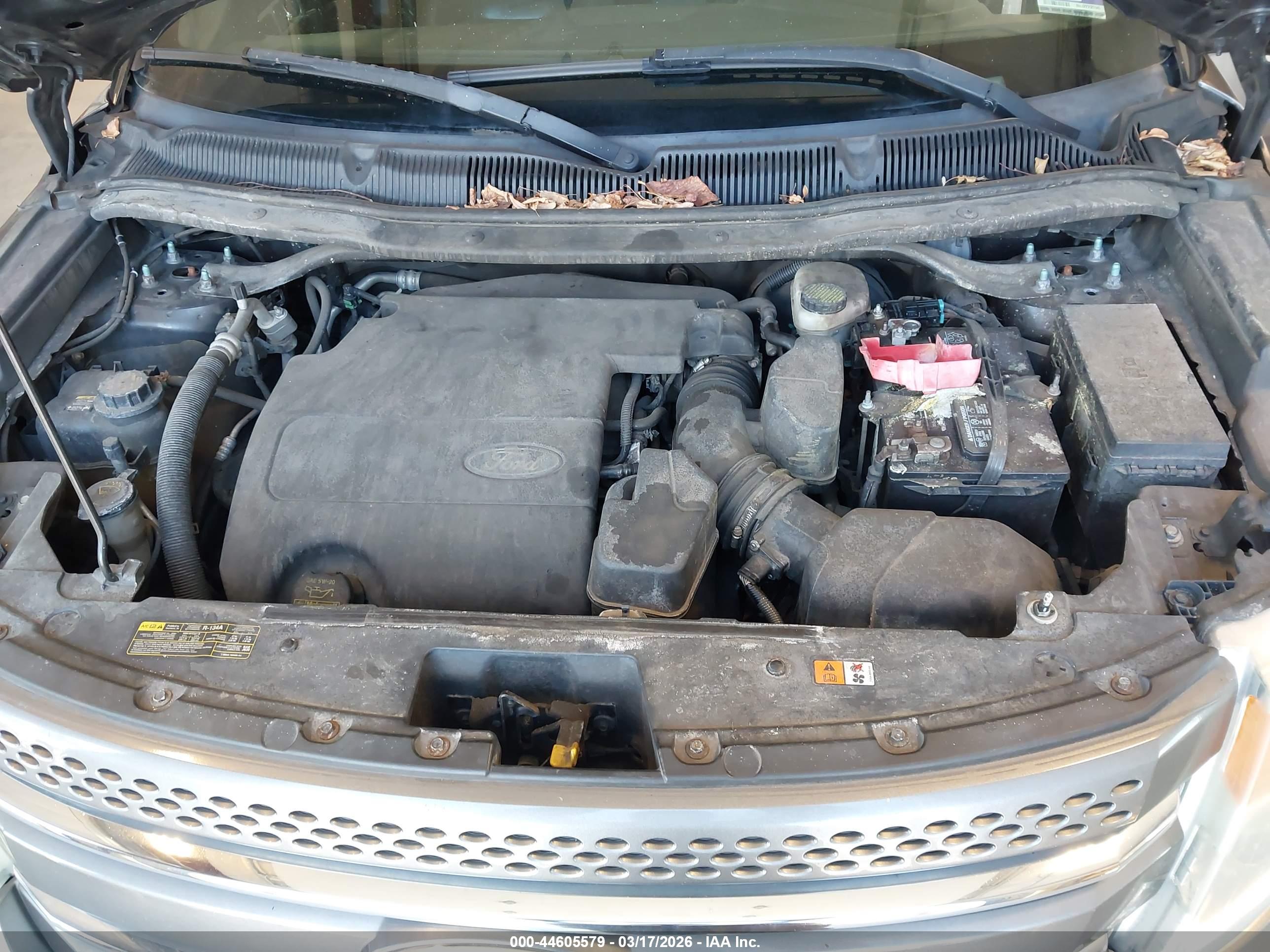 FORD EXPLORER image 10