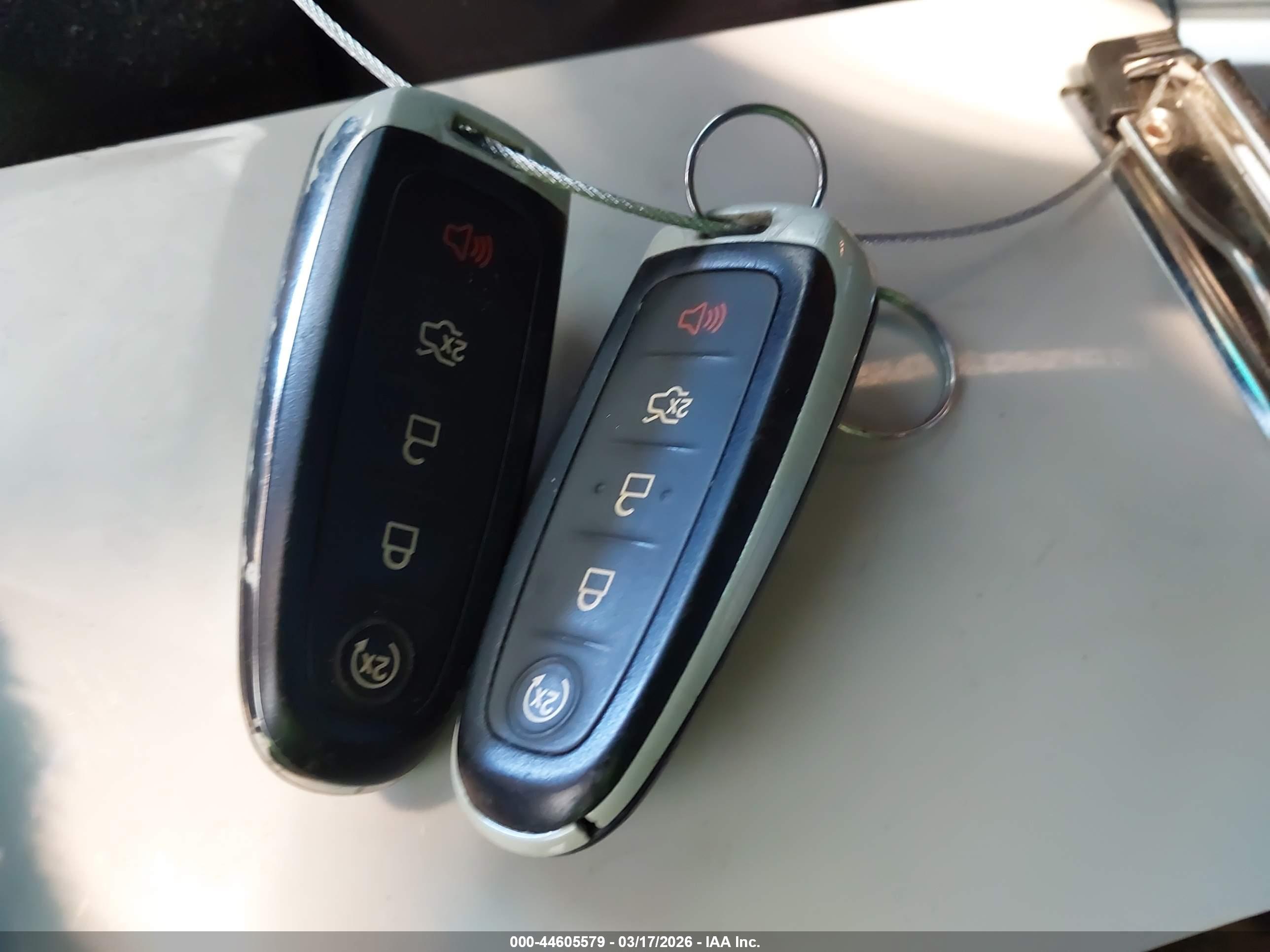 FORD EXPLORER image 11