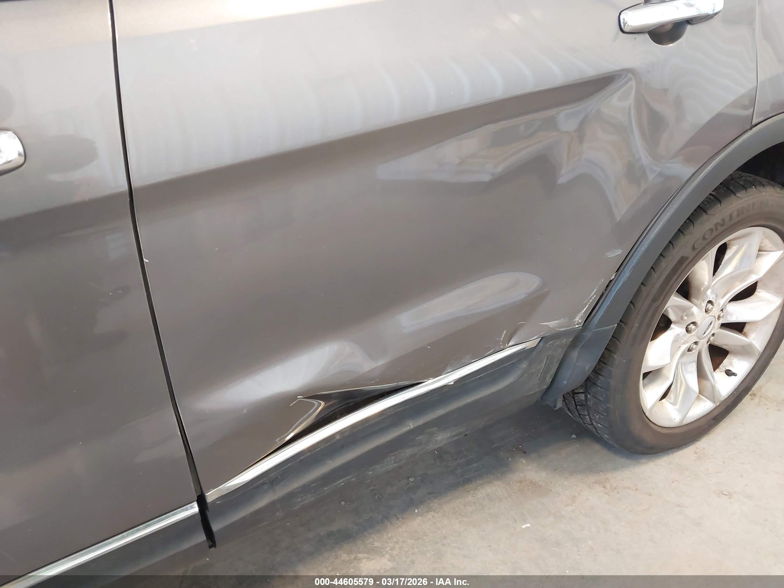 FORD EXPLORER image 6