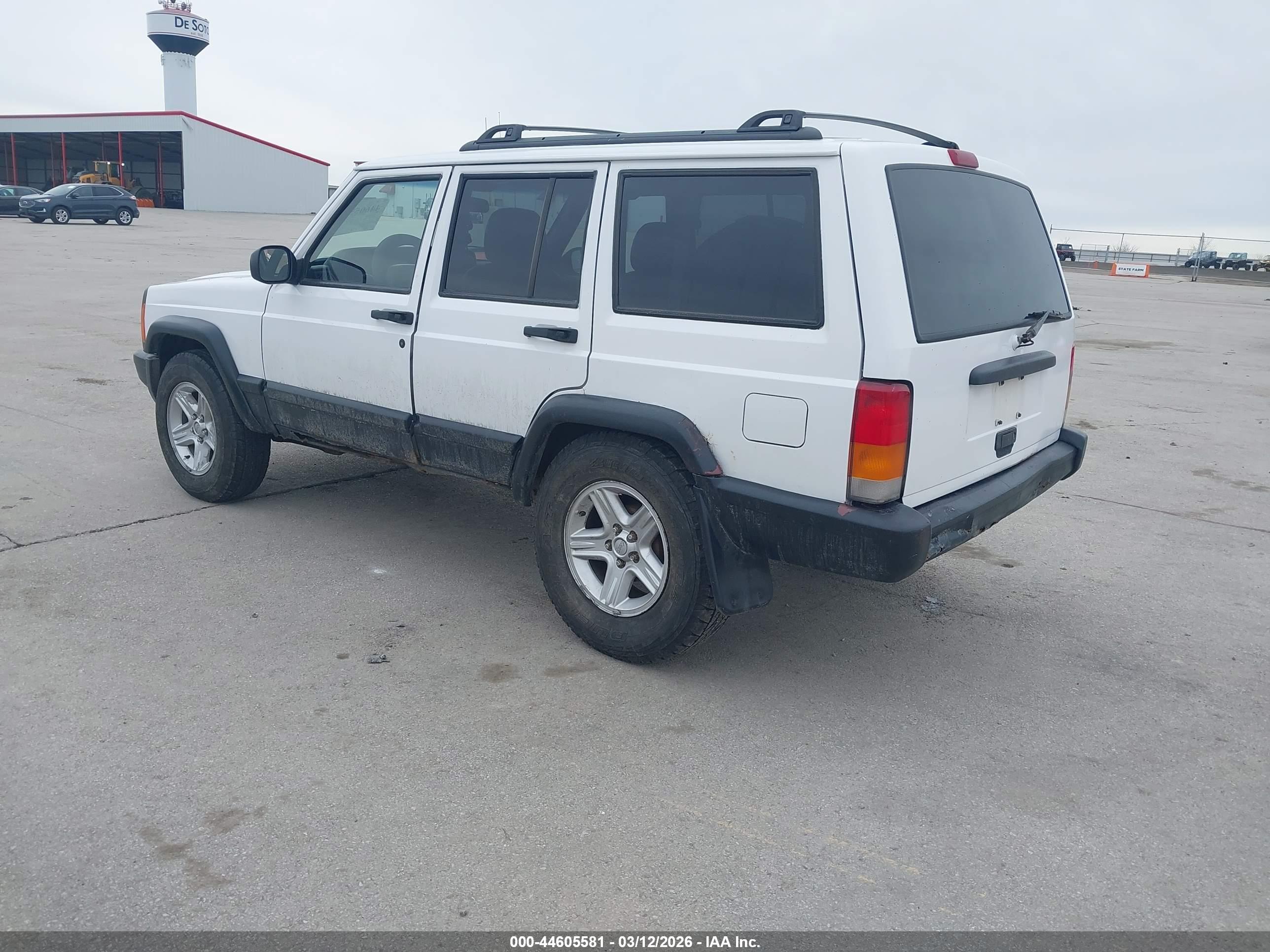 JEEP CHEROKEE image 3