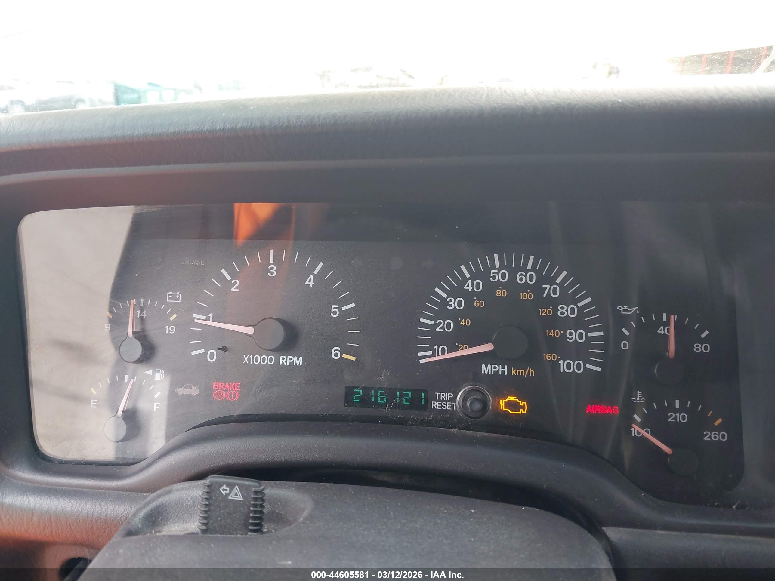 JEEP CHEROKEE image 7