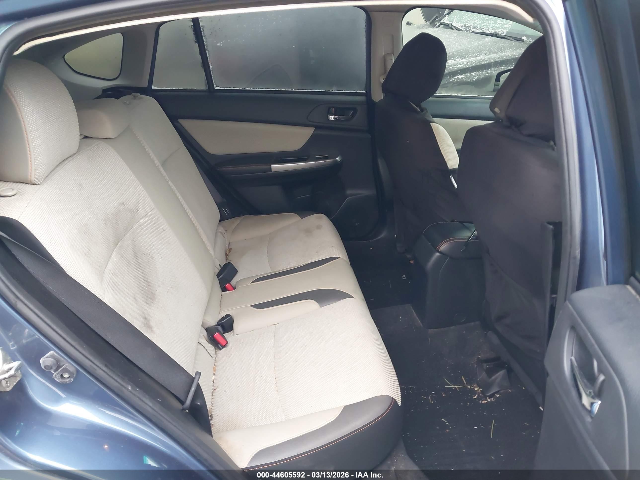 SUBARU CROSSTREK image 8