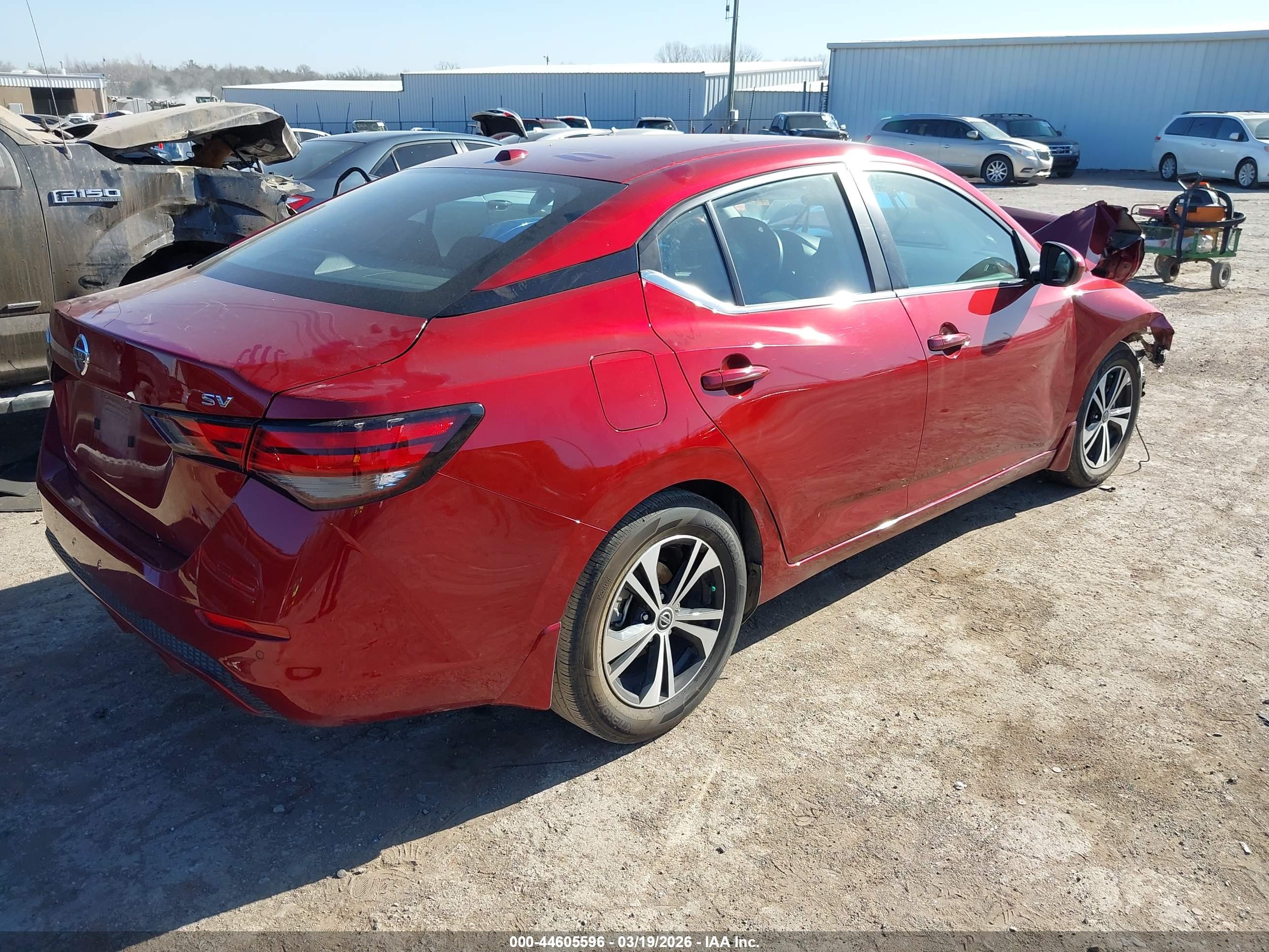 NISSAN SENTRA image 4