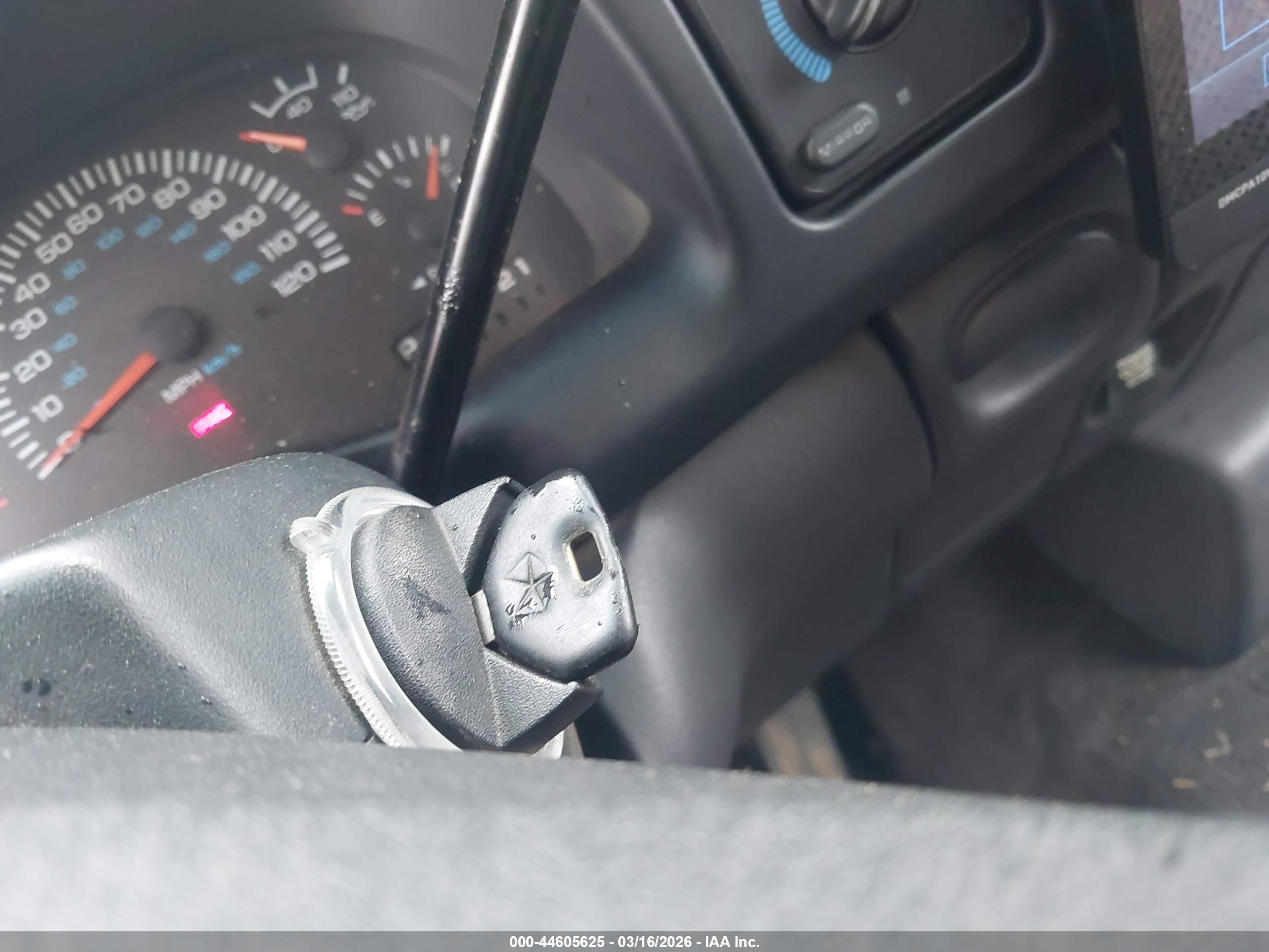 DODGE RAM image 11