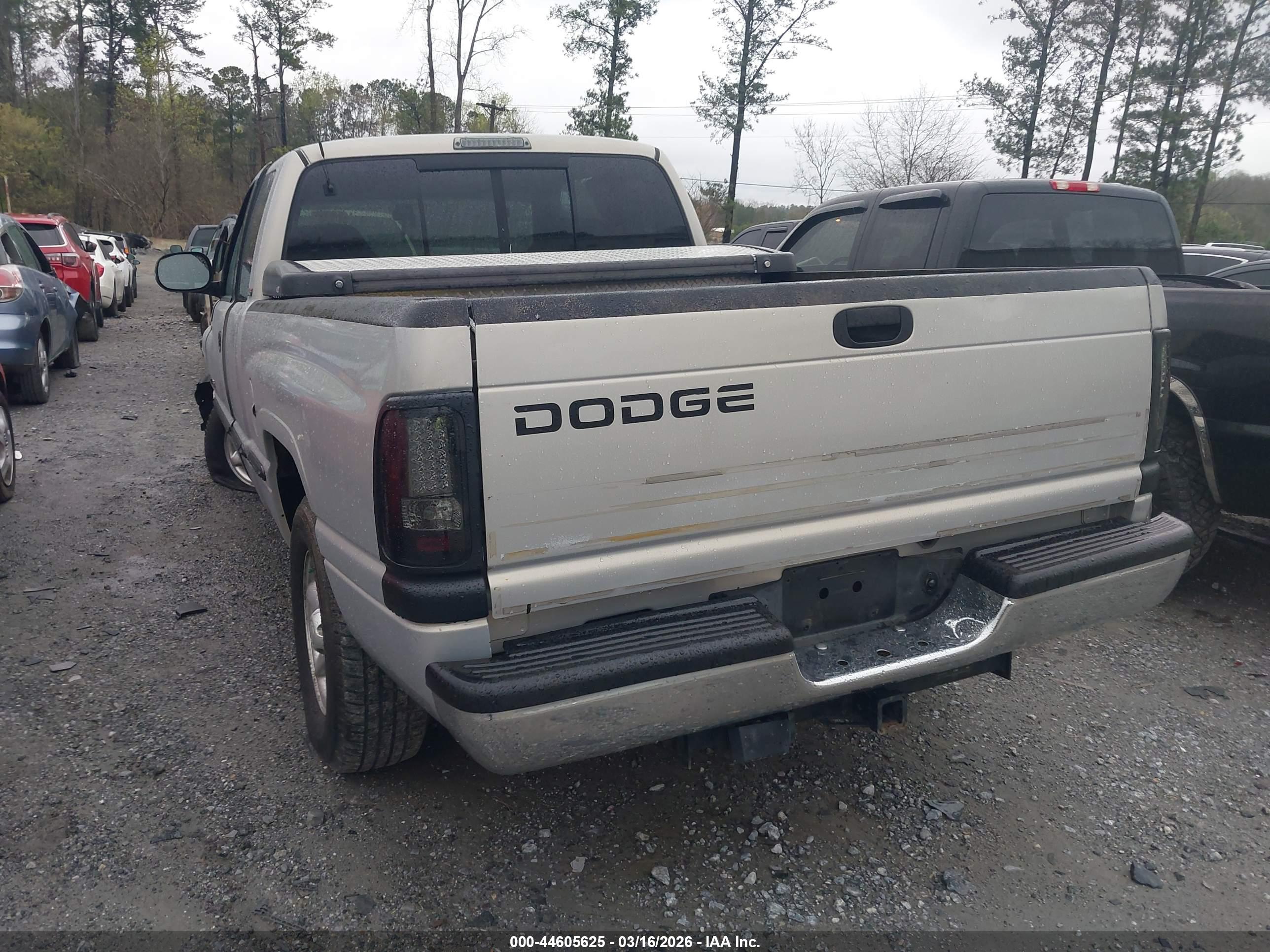 DODGE RAM image 3