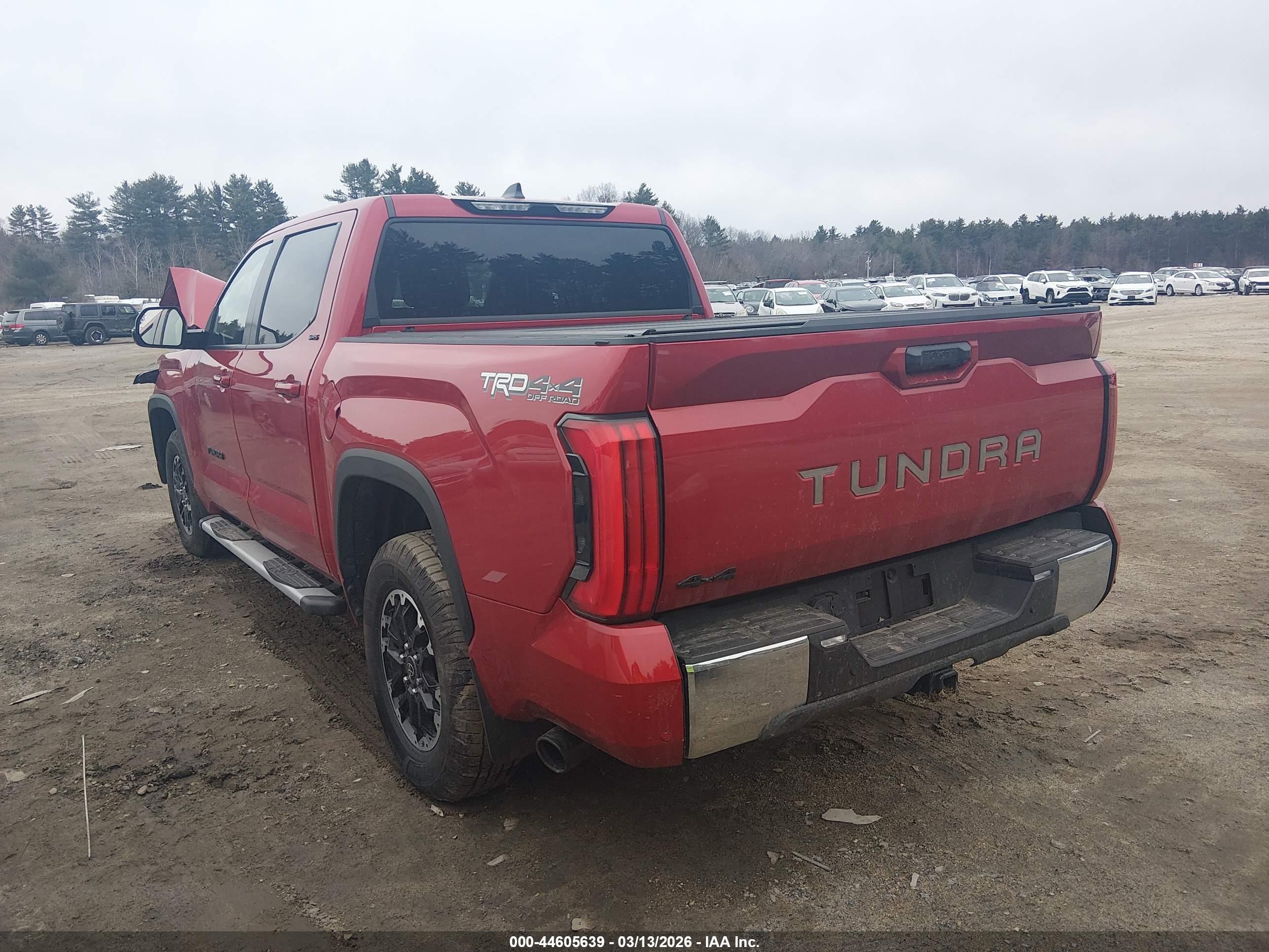 TOYOTA TUNDRA image 3