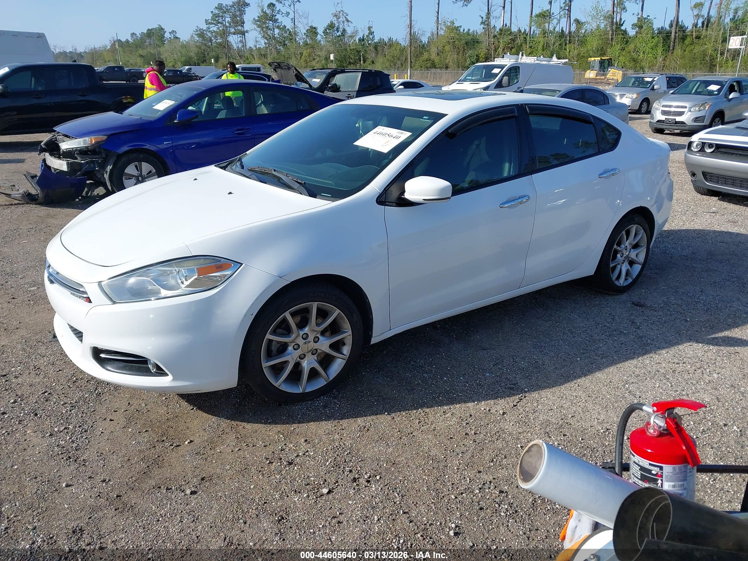 DODGE DART image 2