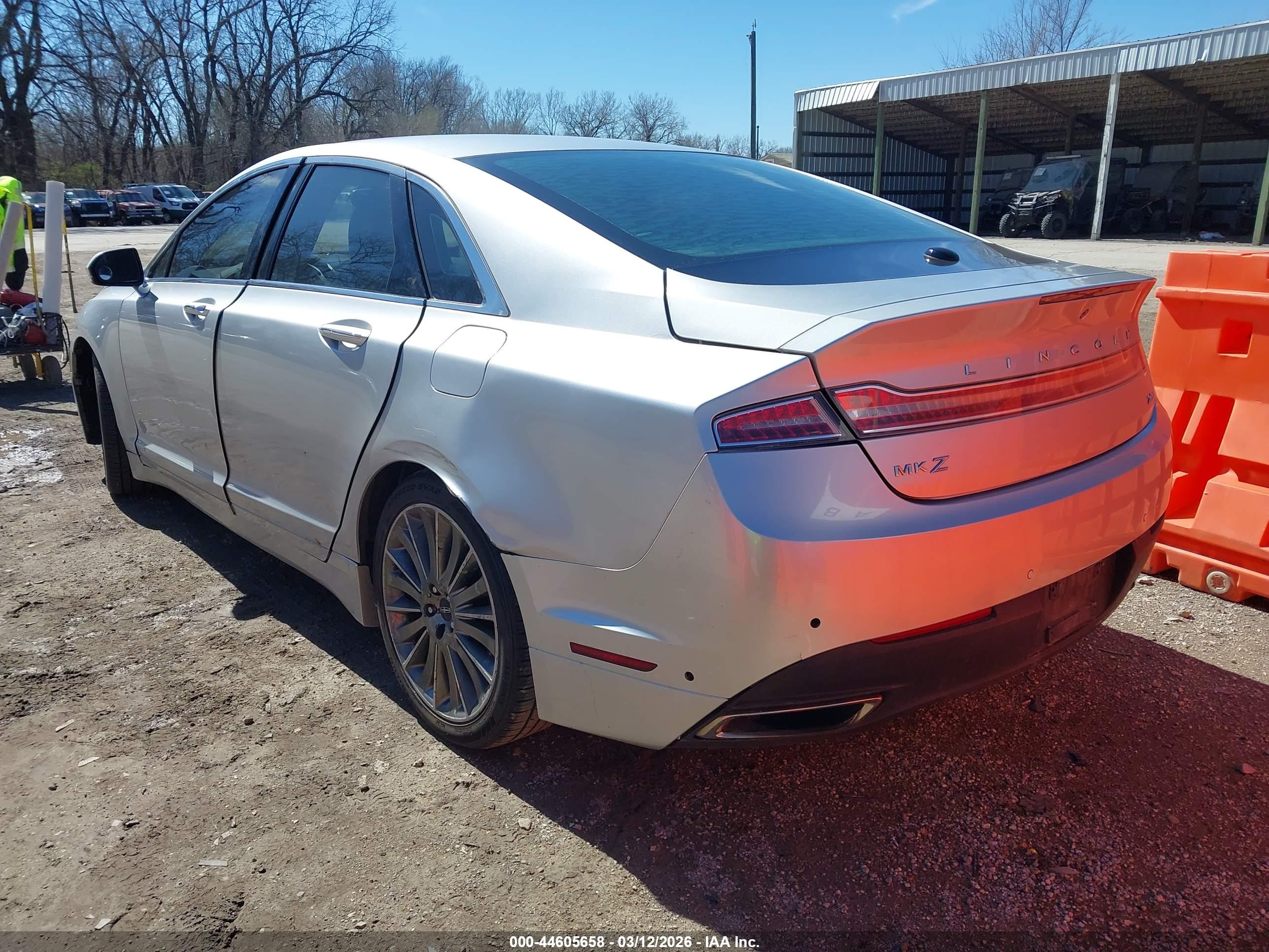 LINCOLN MKZ image 3
