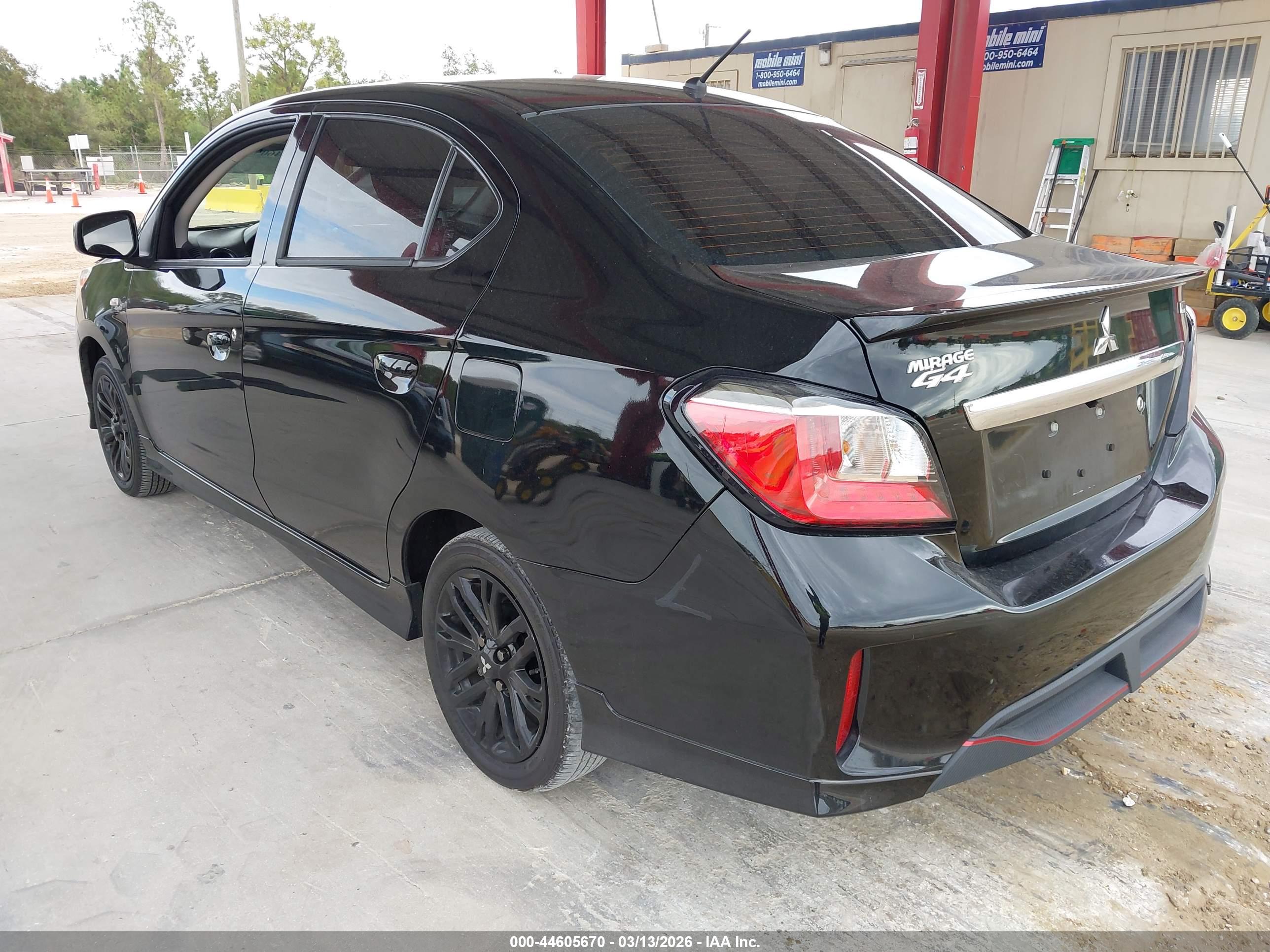 MITSUBISHI MIRAGE image 3