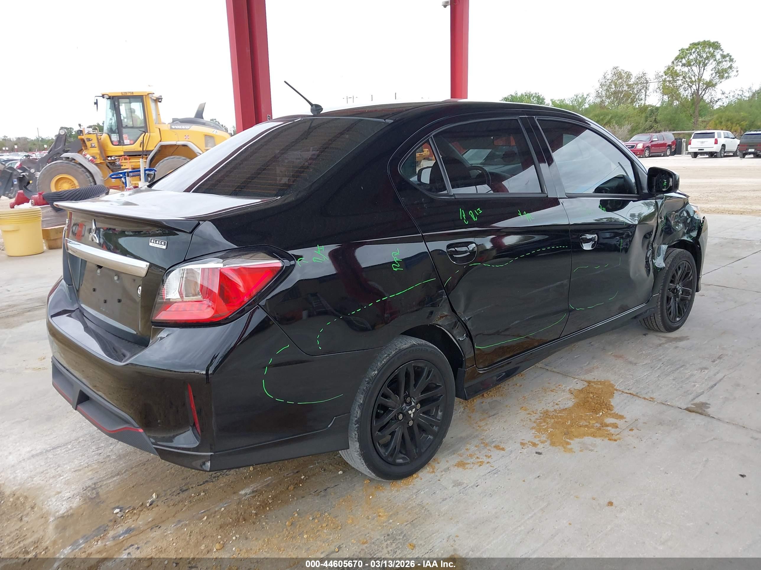MITSUBISHI MIRAGE image 4