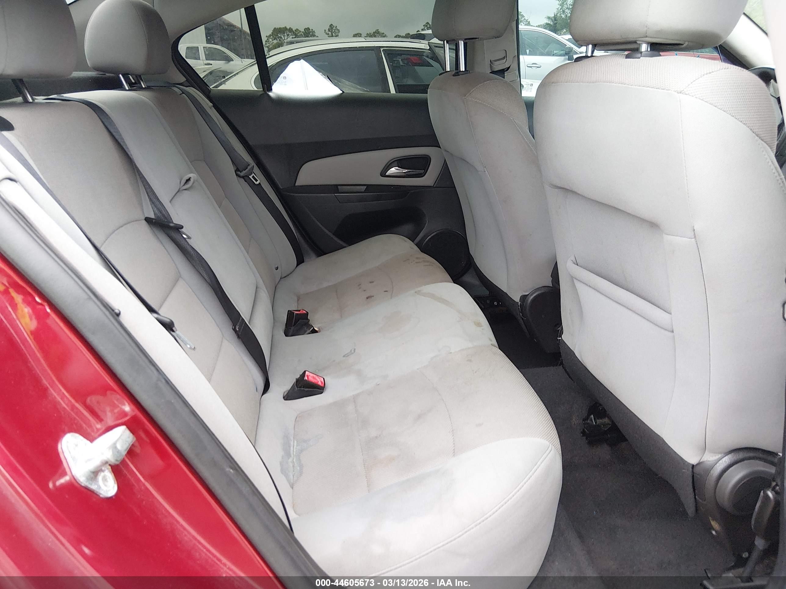 CHEVROLET CRUZE image 8