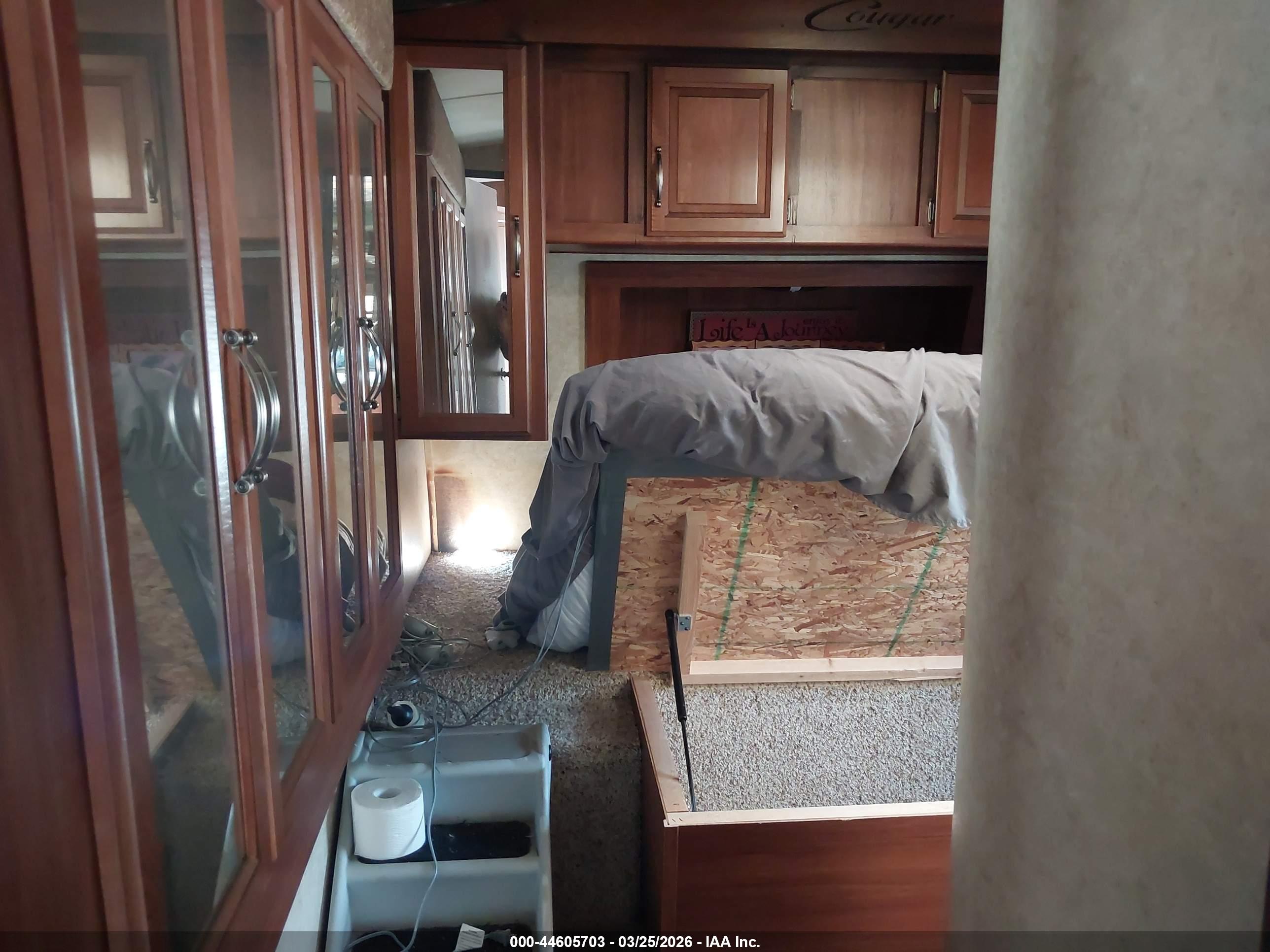 KEYSTONE RV image 8