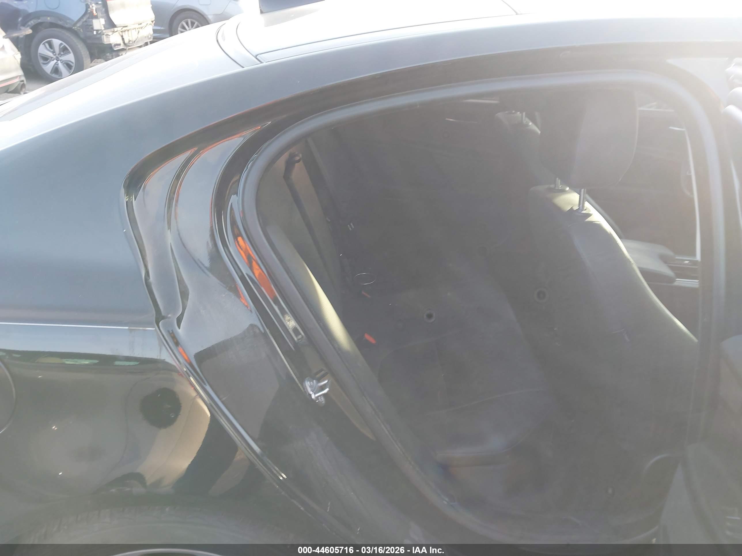 JAGUAR XE image 8