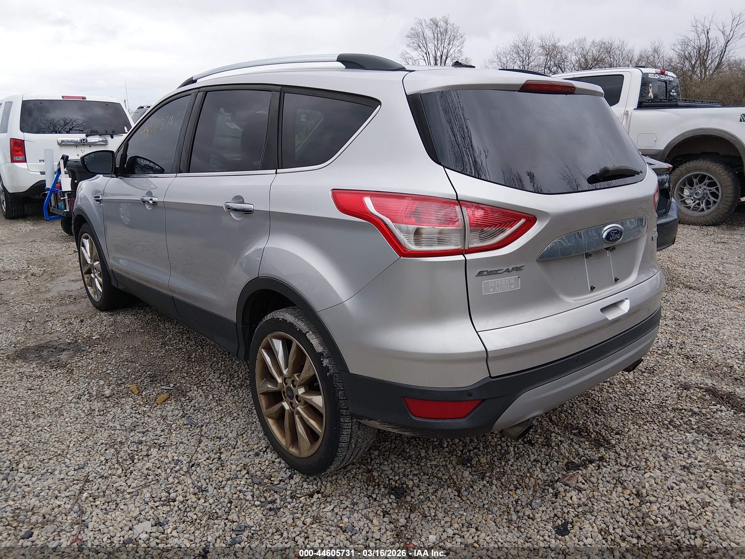 FORD ESCAPE image 3